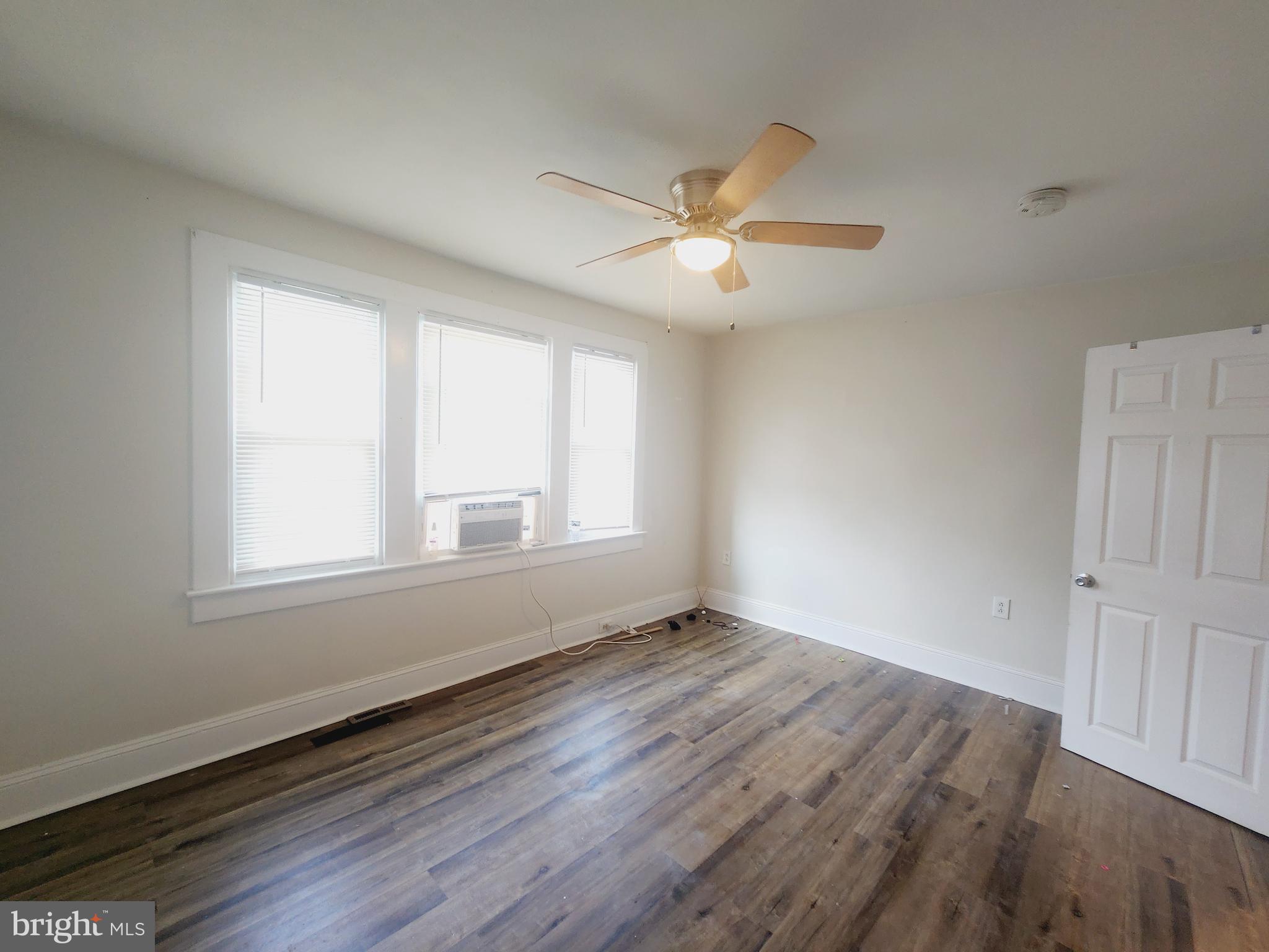 WALTHERSON - Residential Lease