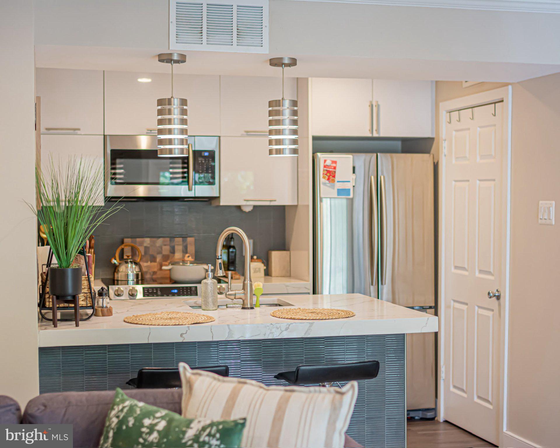 1504 LINCOLN WAY 316