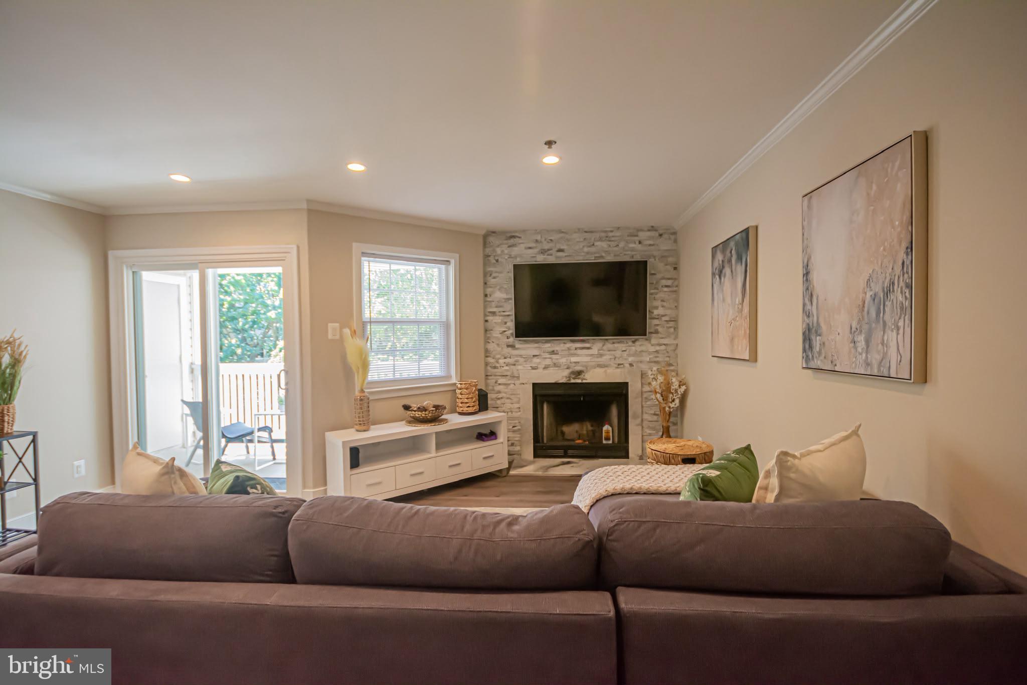 1504 LINCOLN WAY 316