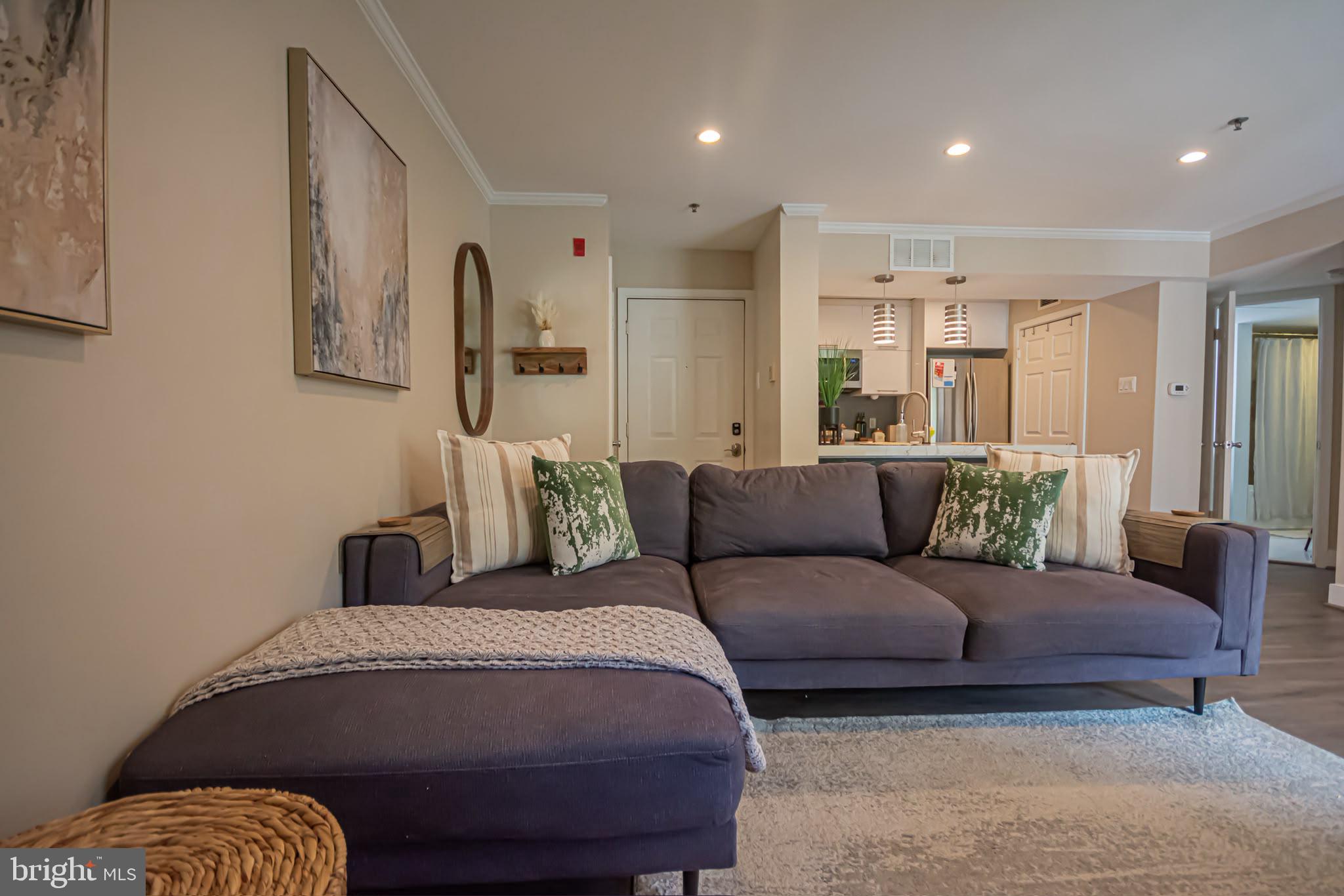 1504 LINCOLN WAY 316