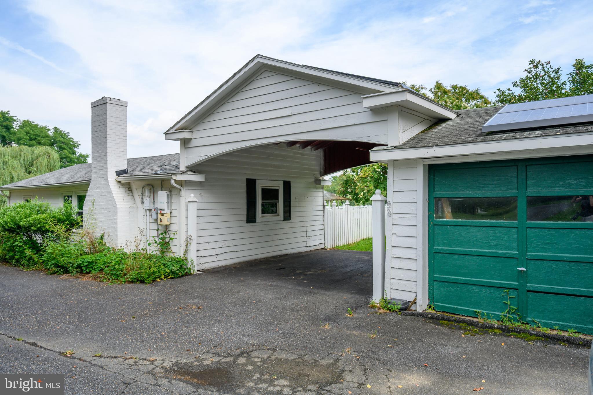 STILL POND - Residential