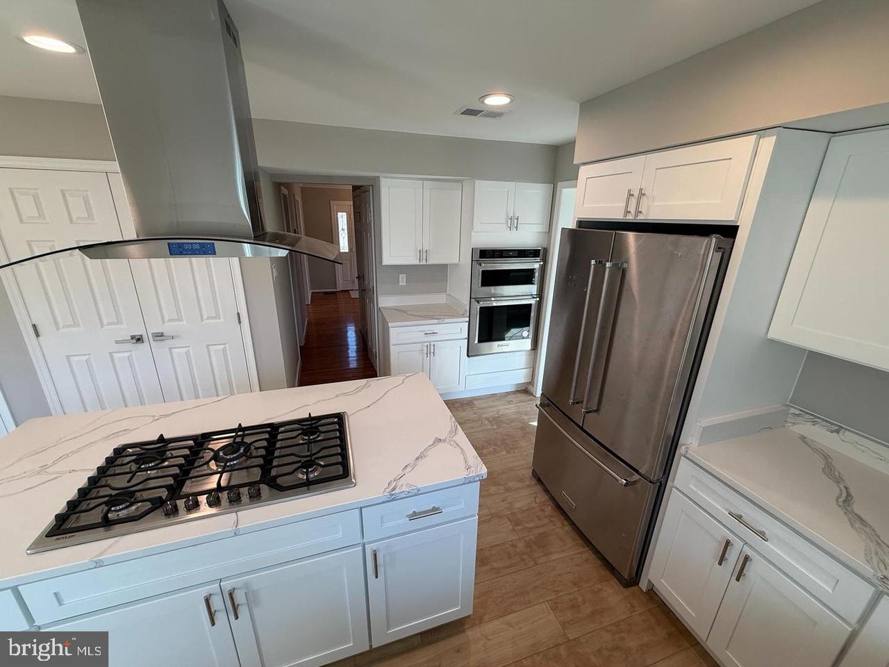 6111 RICHMANOR TERRACE