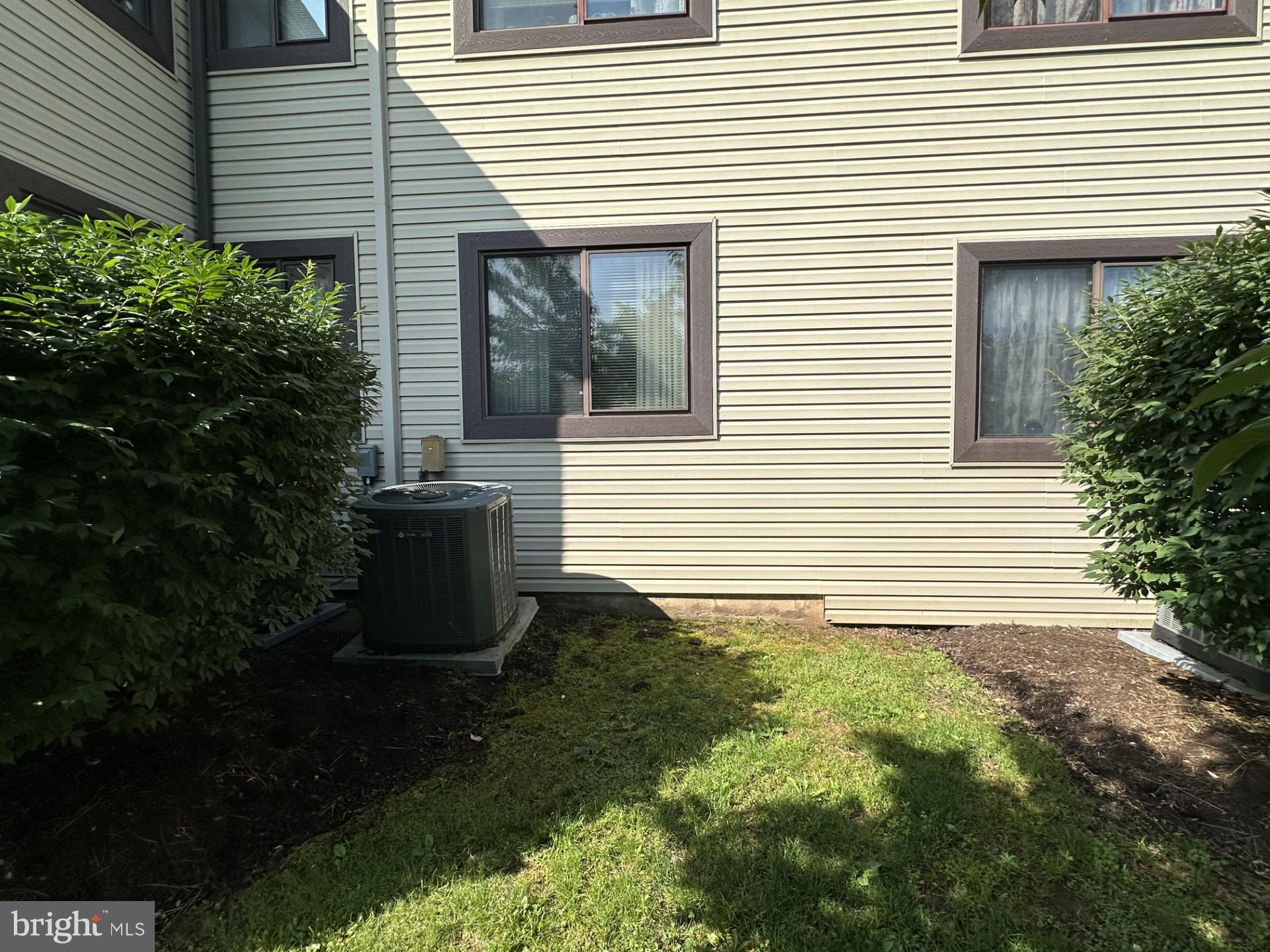 56 HOLLY DRIVE 3 3