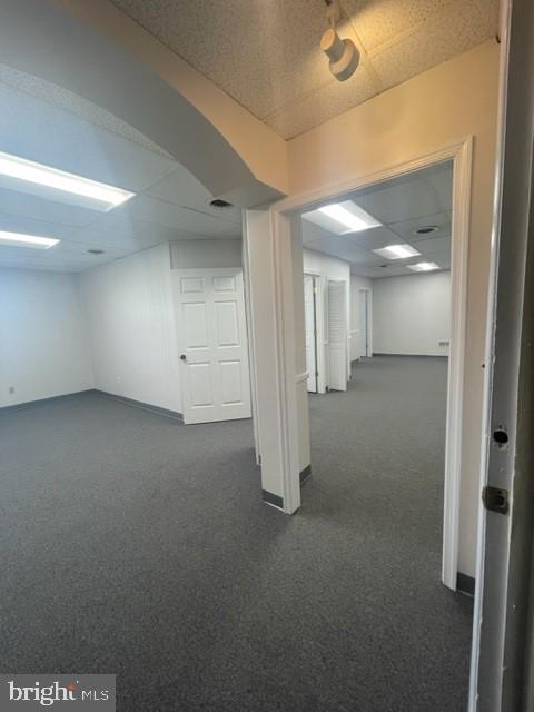 CARROLL PLAZA - Commercial Lease
