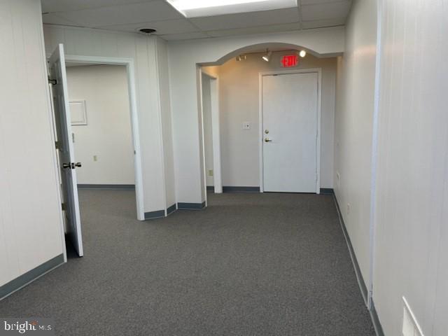 CARROLL PLAZA - Commercial Lease