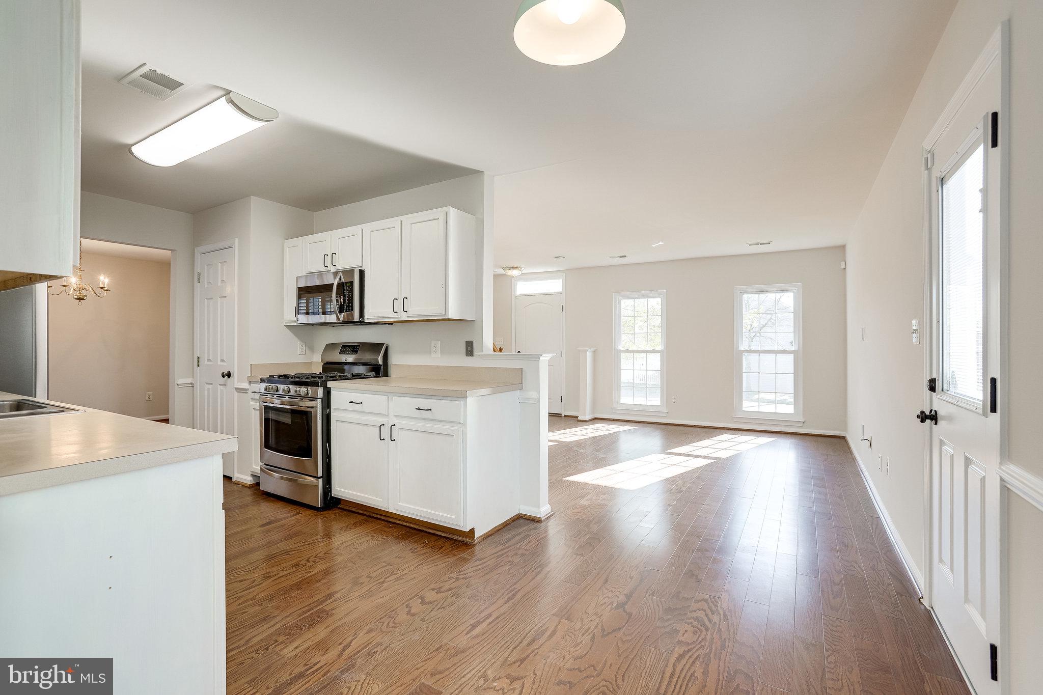 WAYSIDE VILLAGE - Residential