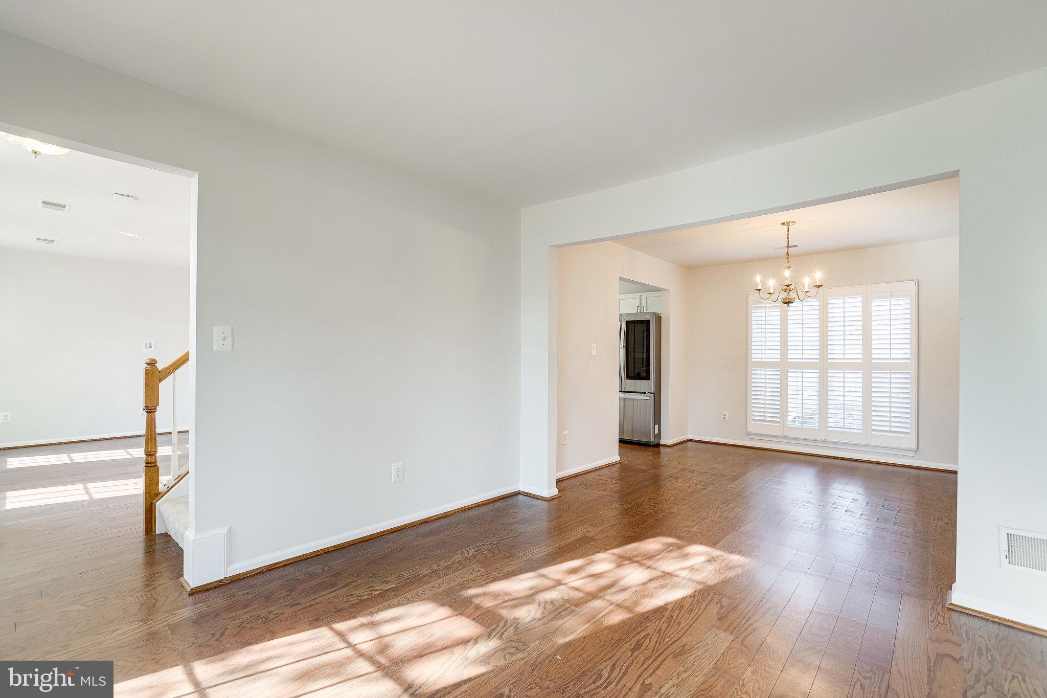 WAYSIDE VILLAGE - Residential