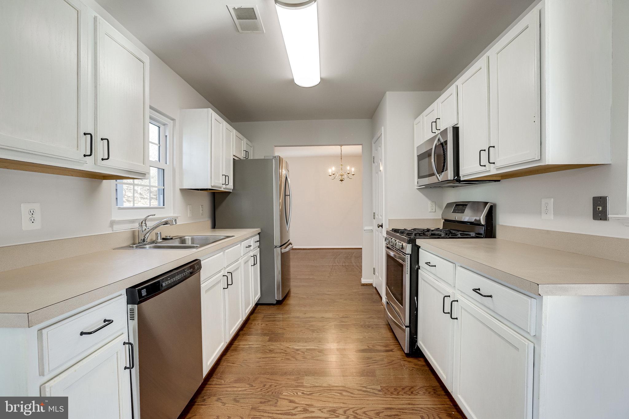 WAYSIDE VILLAGE - Residential