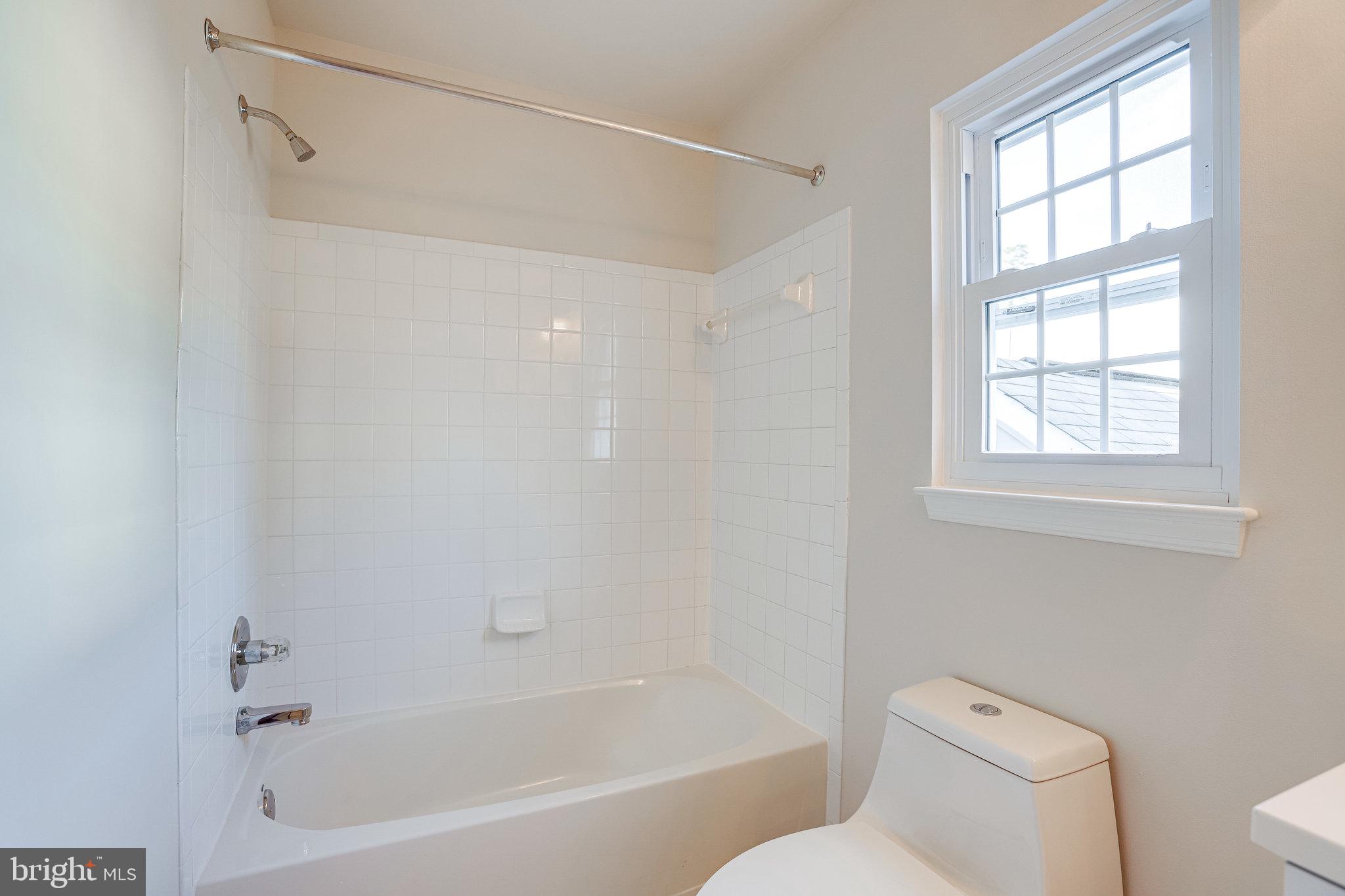 WAYSIDE VILLAGE - Residential