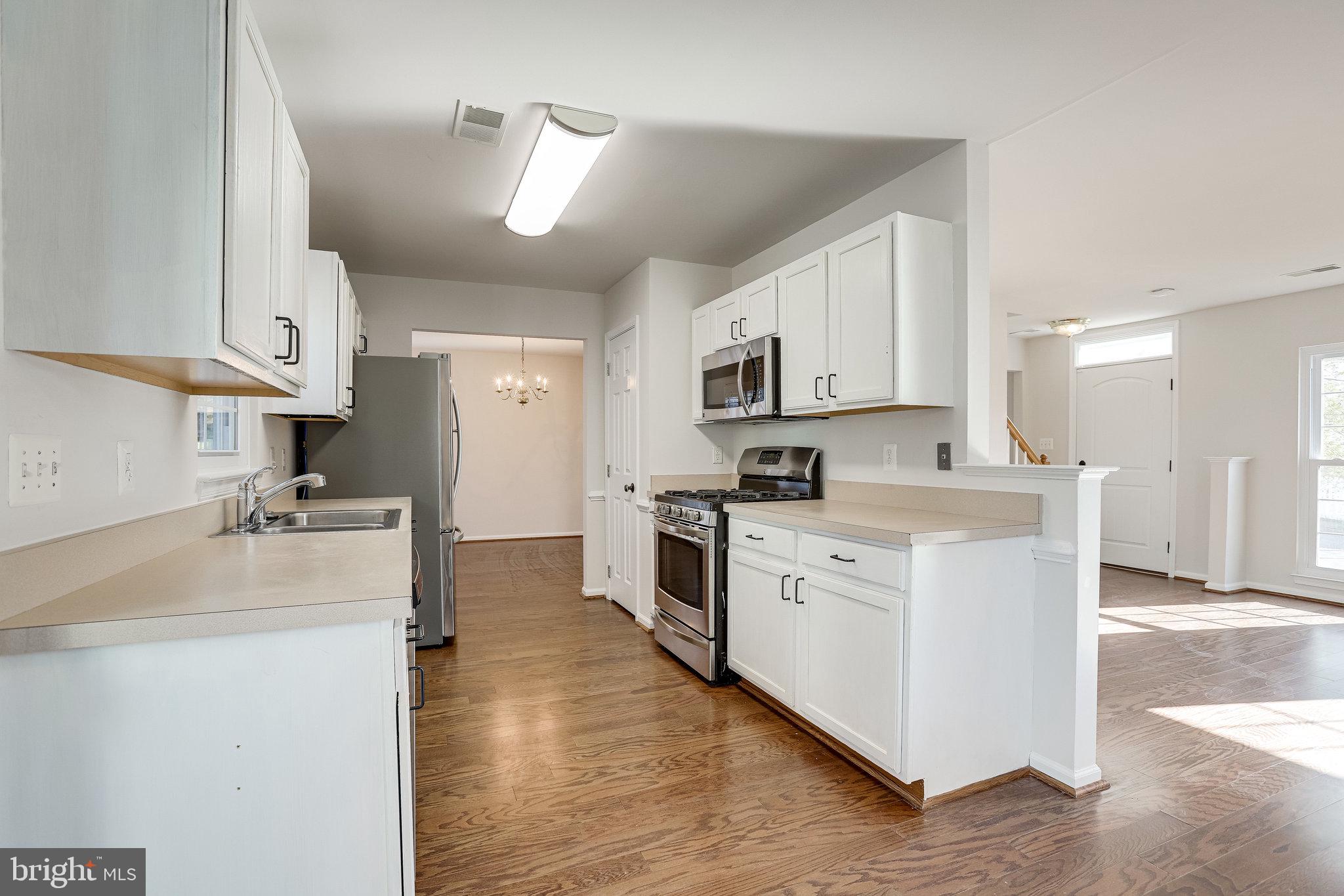 WAYSIDE VILLAGE - Residential