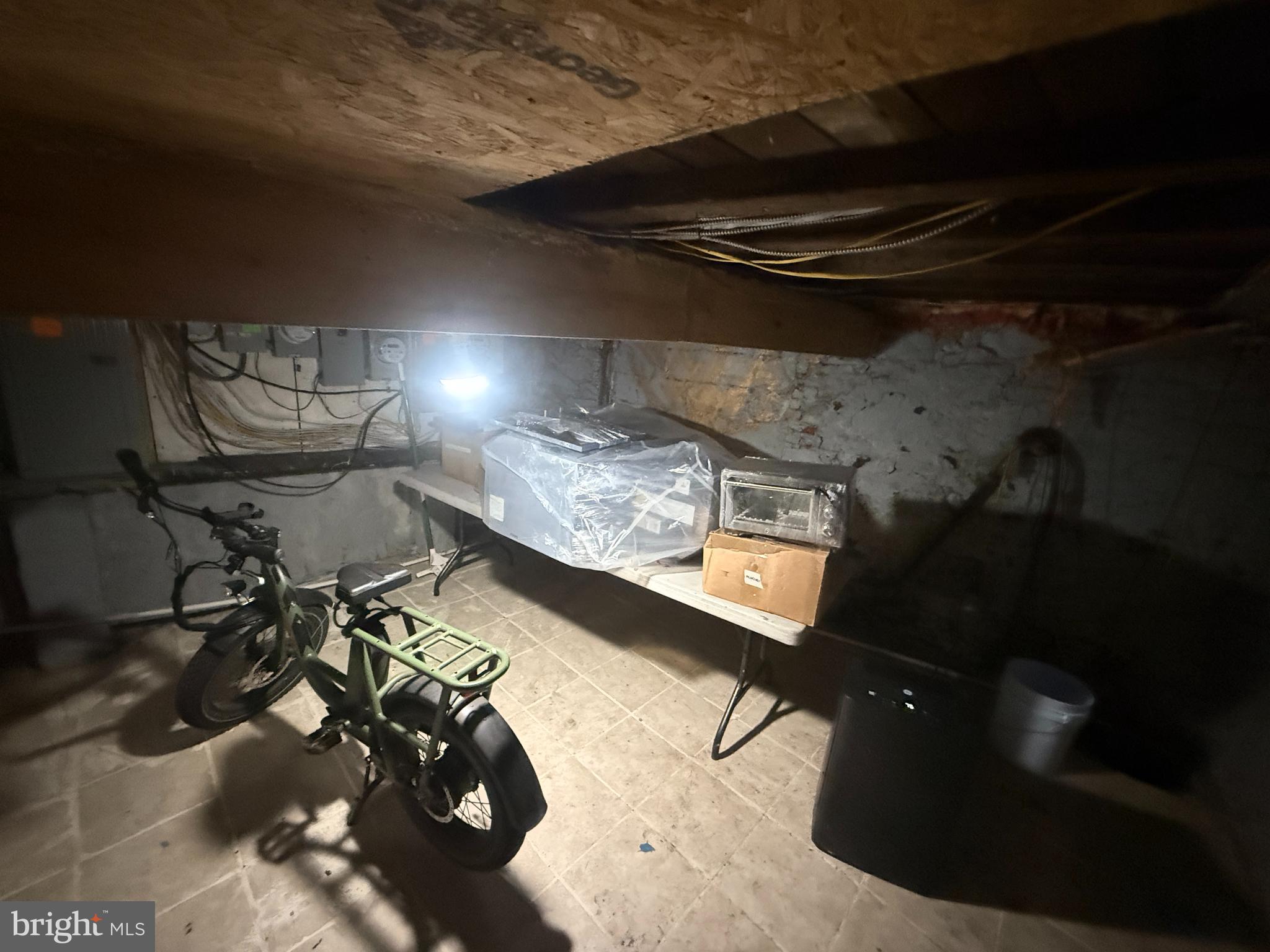 PASSYUNK SQUARE - Residential Income