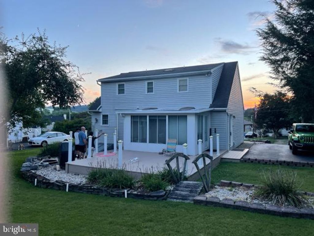 Photo of 92 OAK BOTTOM RD, QUARRYVILLE, PA 17566 (MLS # PALA2023564)