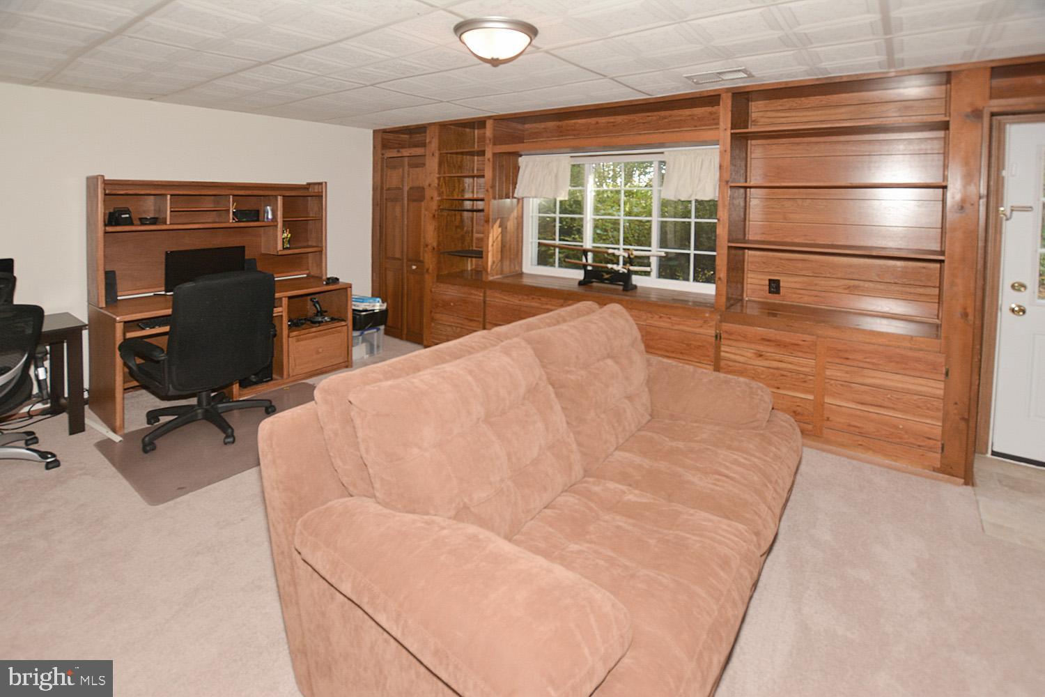 BURKE VILLAGE - Residential