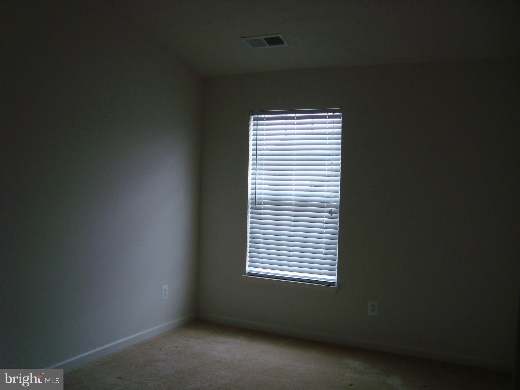 HOLLYWOODS POINT - Residential