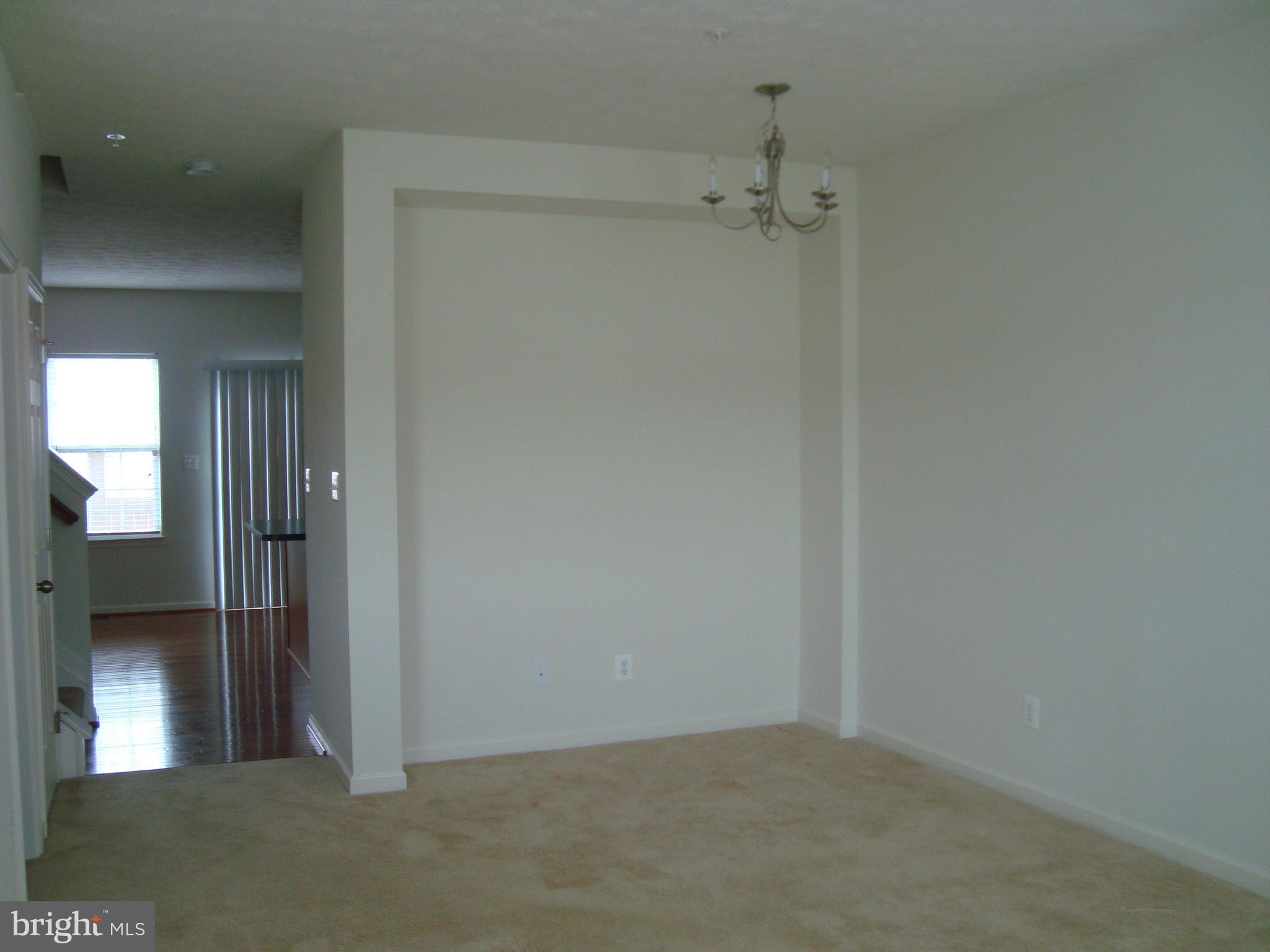 HOLLYWOODS POINT - Residential