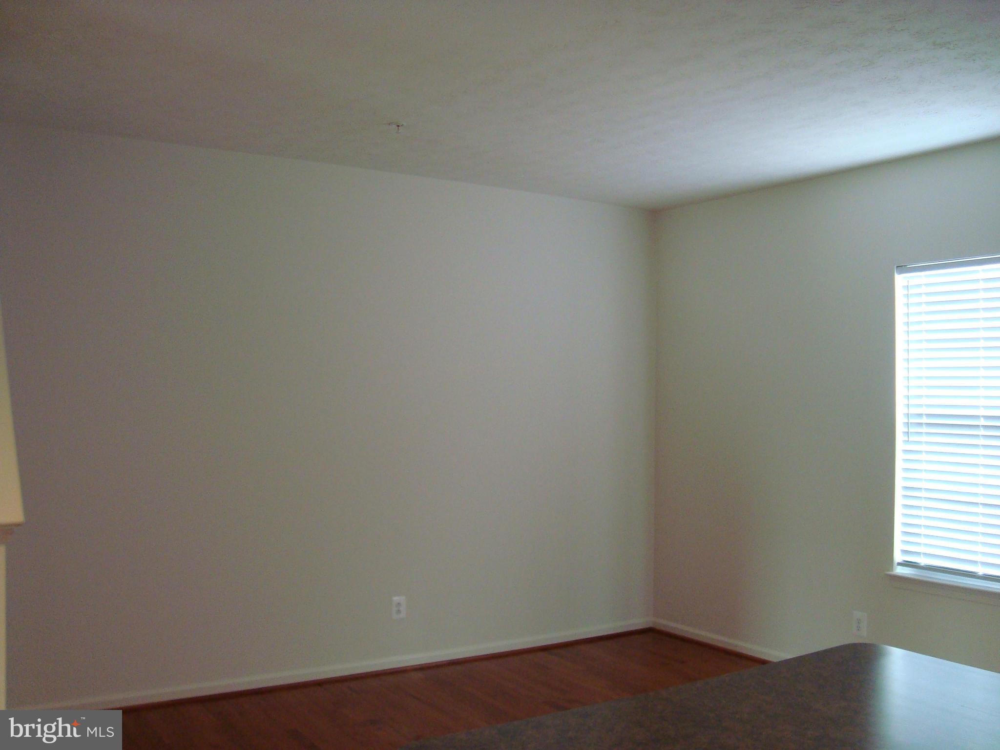 HOLLYWOODS POINT - Residential