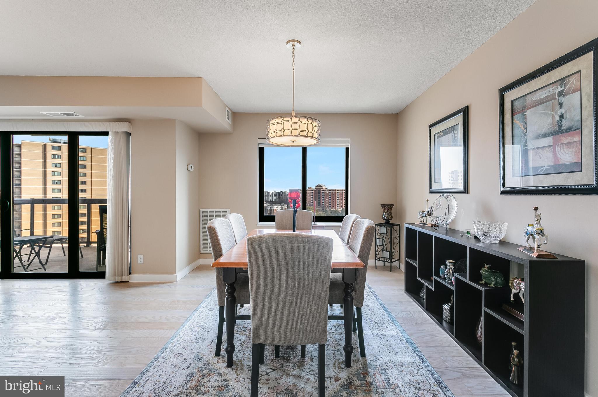 WATERGATE AT LANDMARK - Residential