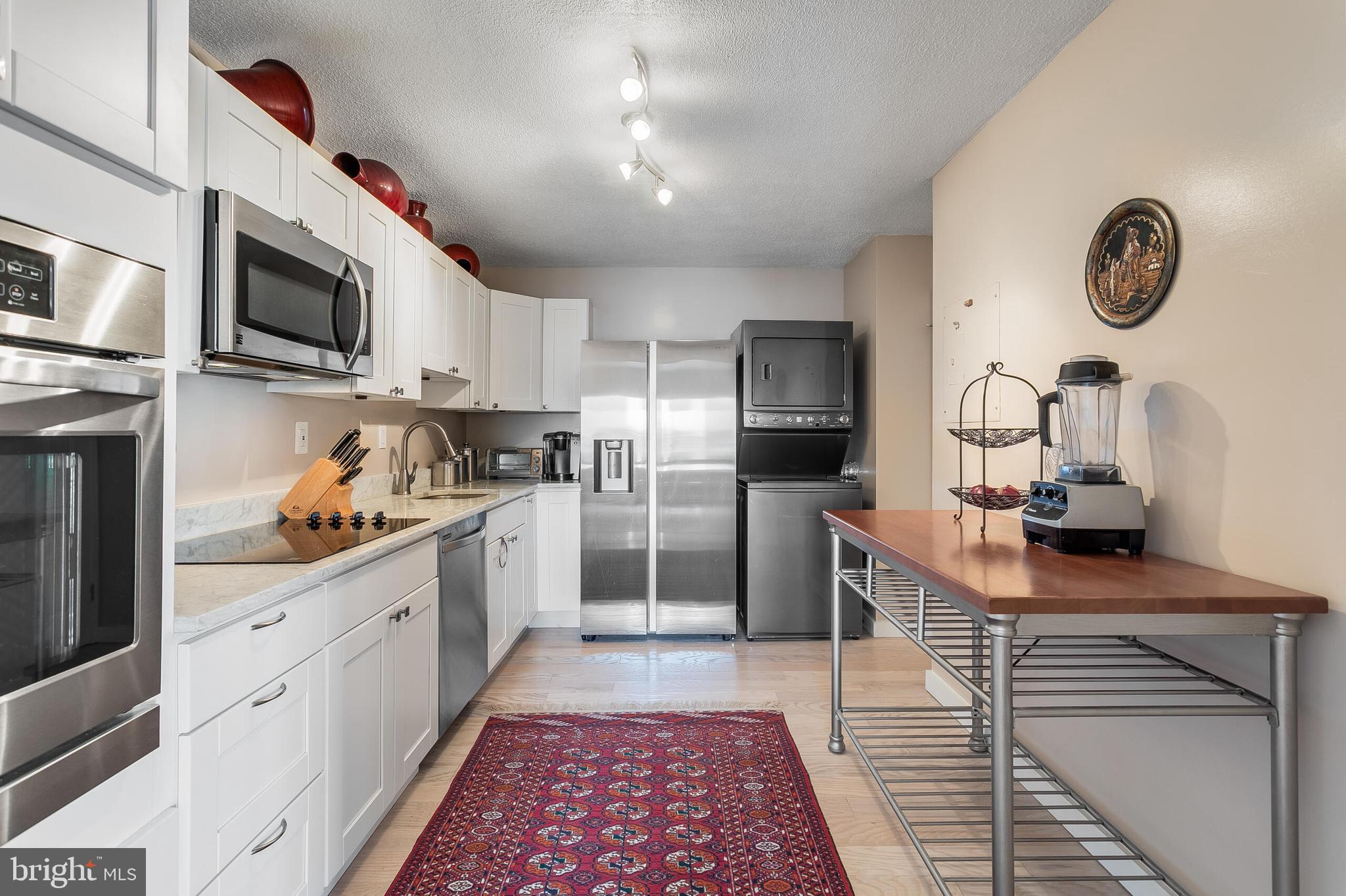 WATERGATE AT LANDMARK - Residential