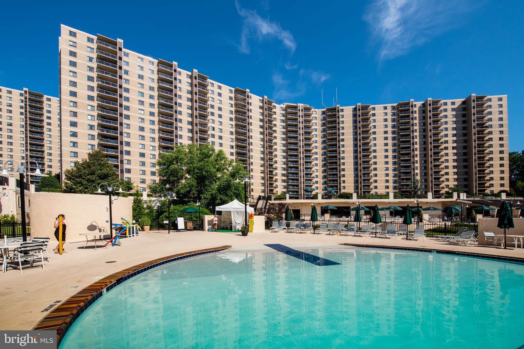 WATERGATE AT LANDMARK - Residential