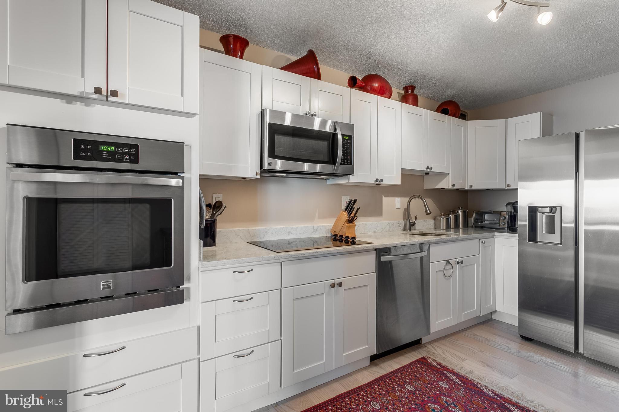 WATERGATE AT LANDMARK - Residential