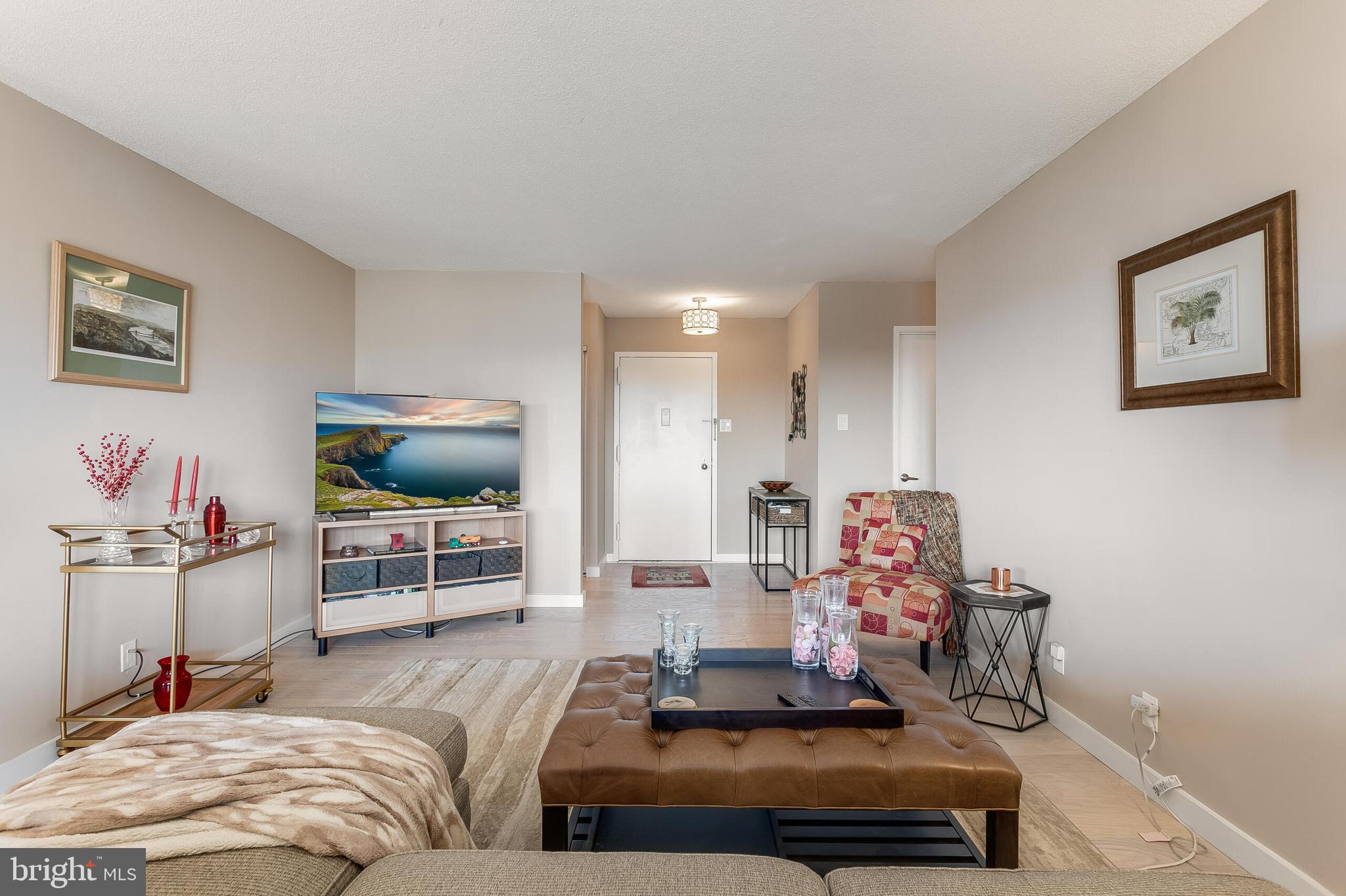 WATERGATE AT LANDMARK - Residential