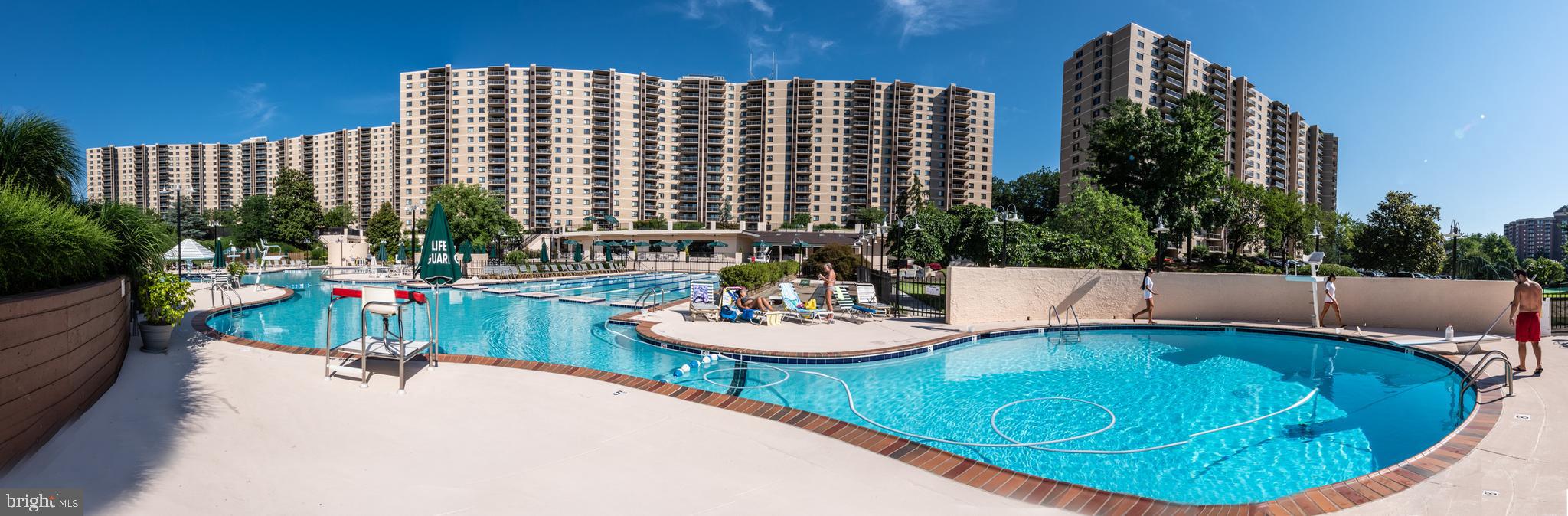 WATERGATE AT LANDMARK - Residential