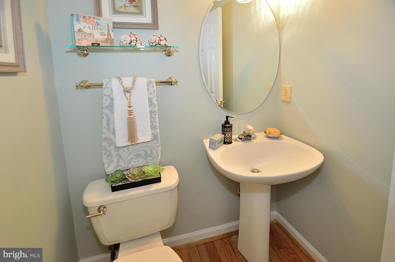 CROSSPOINTE - Residential