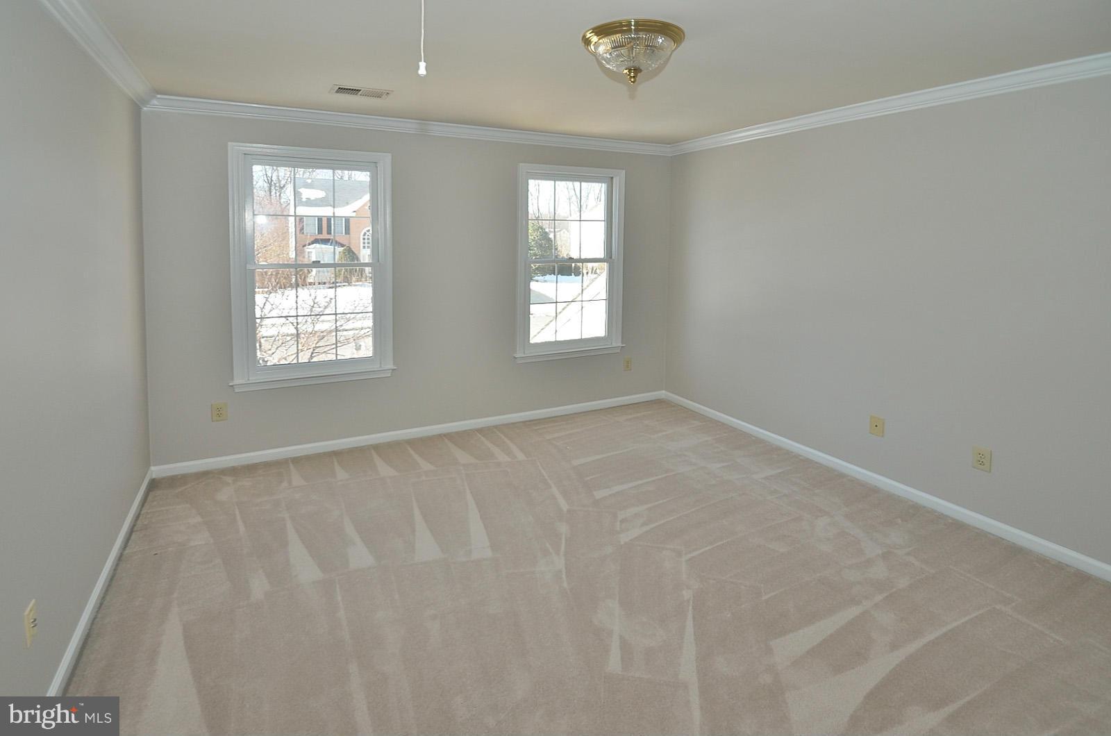 CROSSPOINTE - Residential