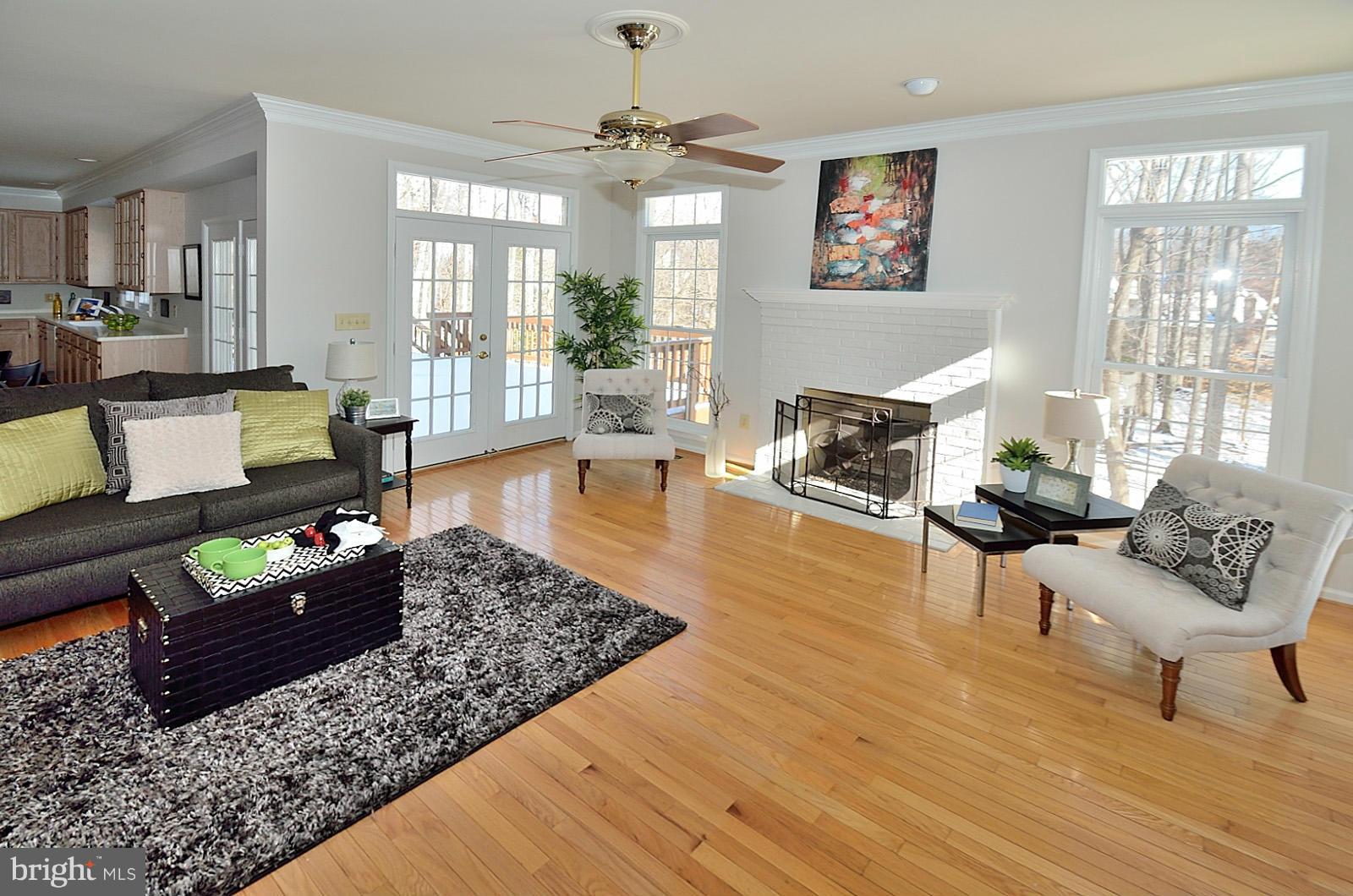 CROSSPOINTE - Residential