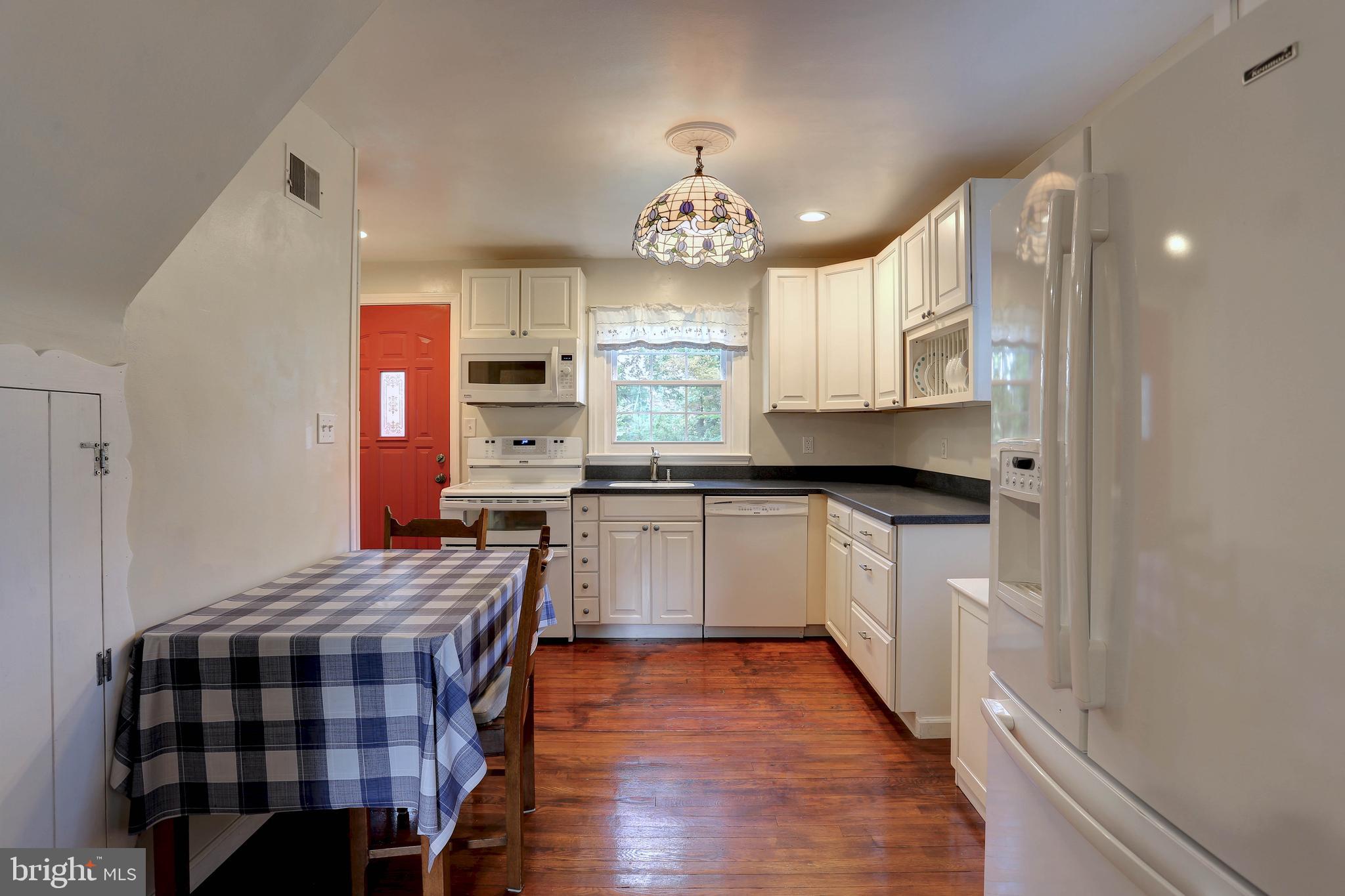 MARLEY MANOR - Residential