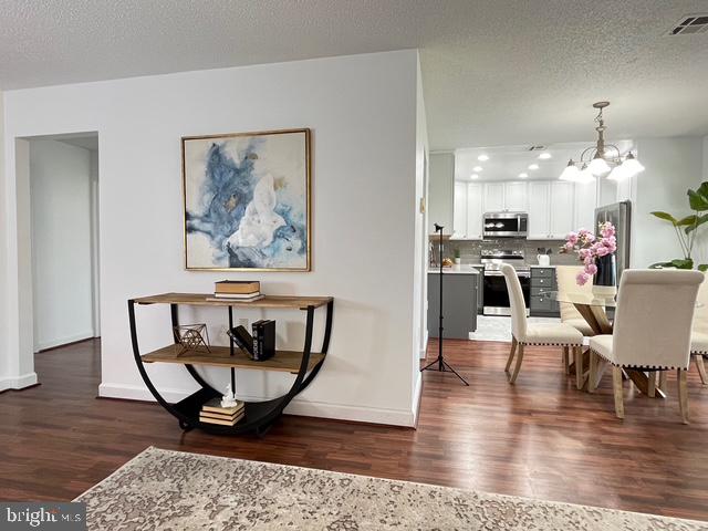 ROSSMOOR MUTUAL #16 - Residential