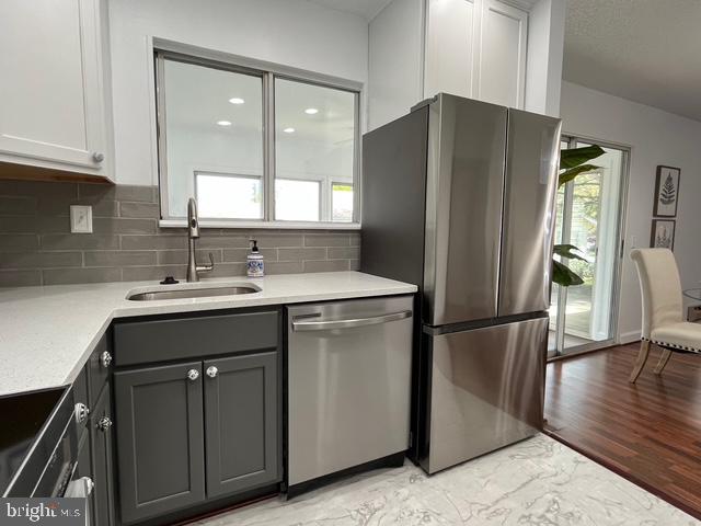 ROSSMOOR MUTUAL #16 - Residential