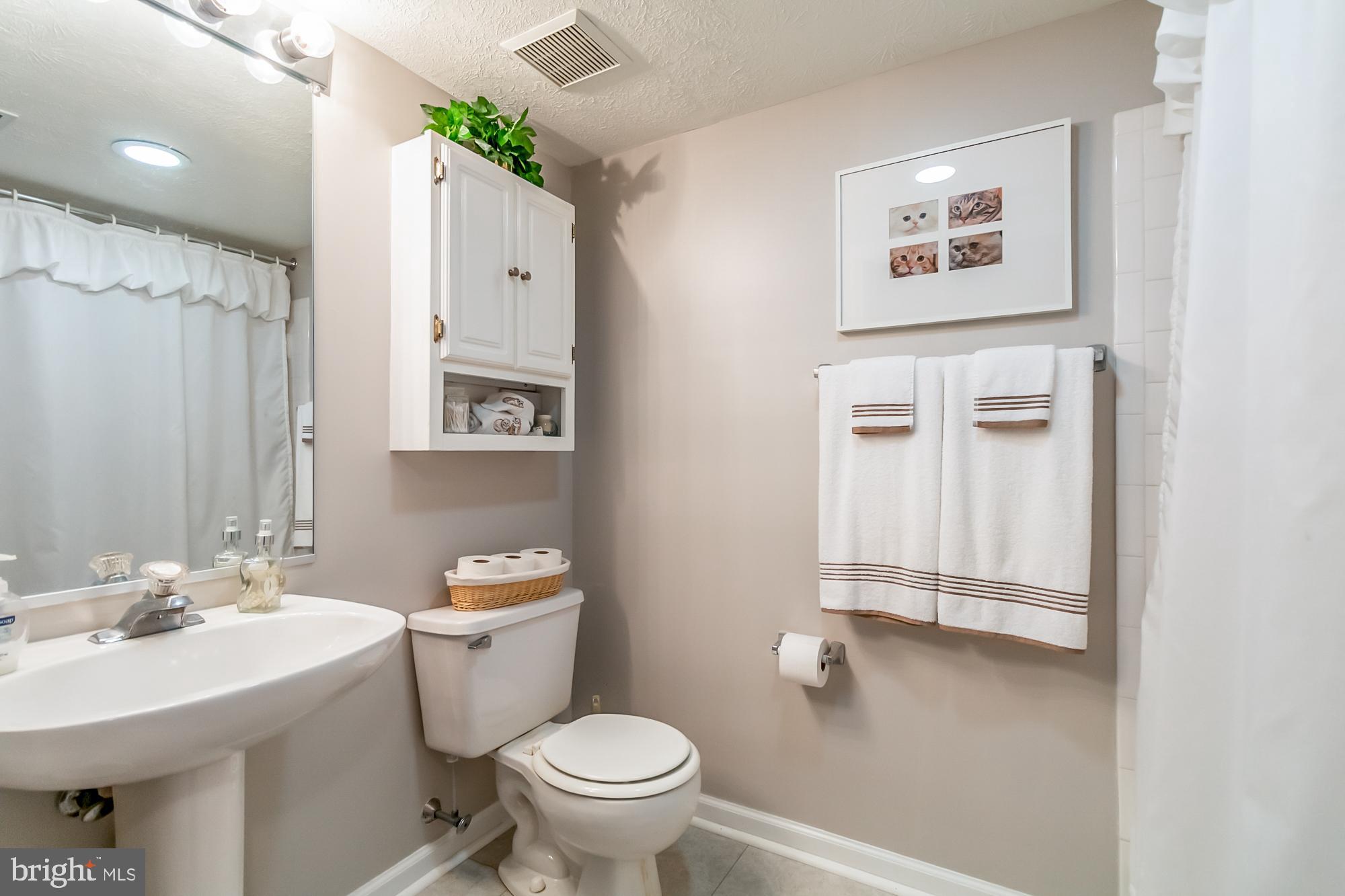 SOUTHFIELD AT WHITEMARSH - Residential Lease