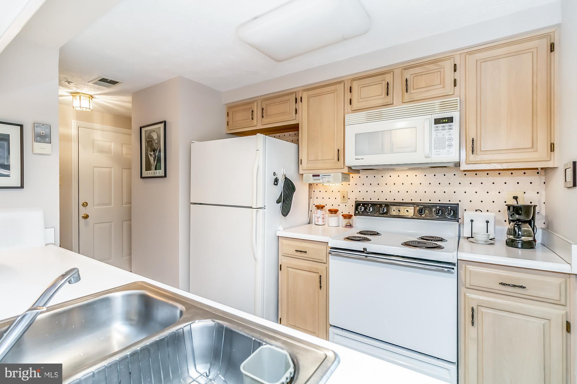 SOUTHFIELD AT WHITEMARSH - Residential Lease