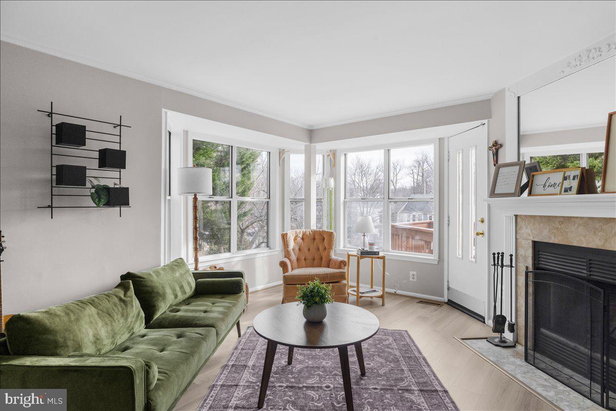 KINGSTOWNE - Residential