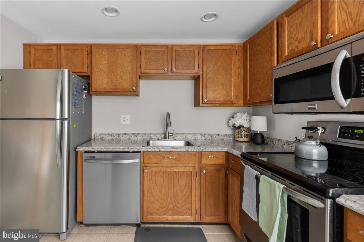 KINGSTOWNE - Residential