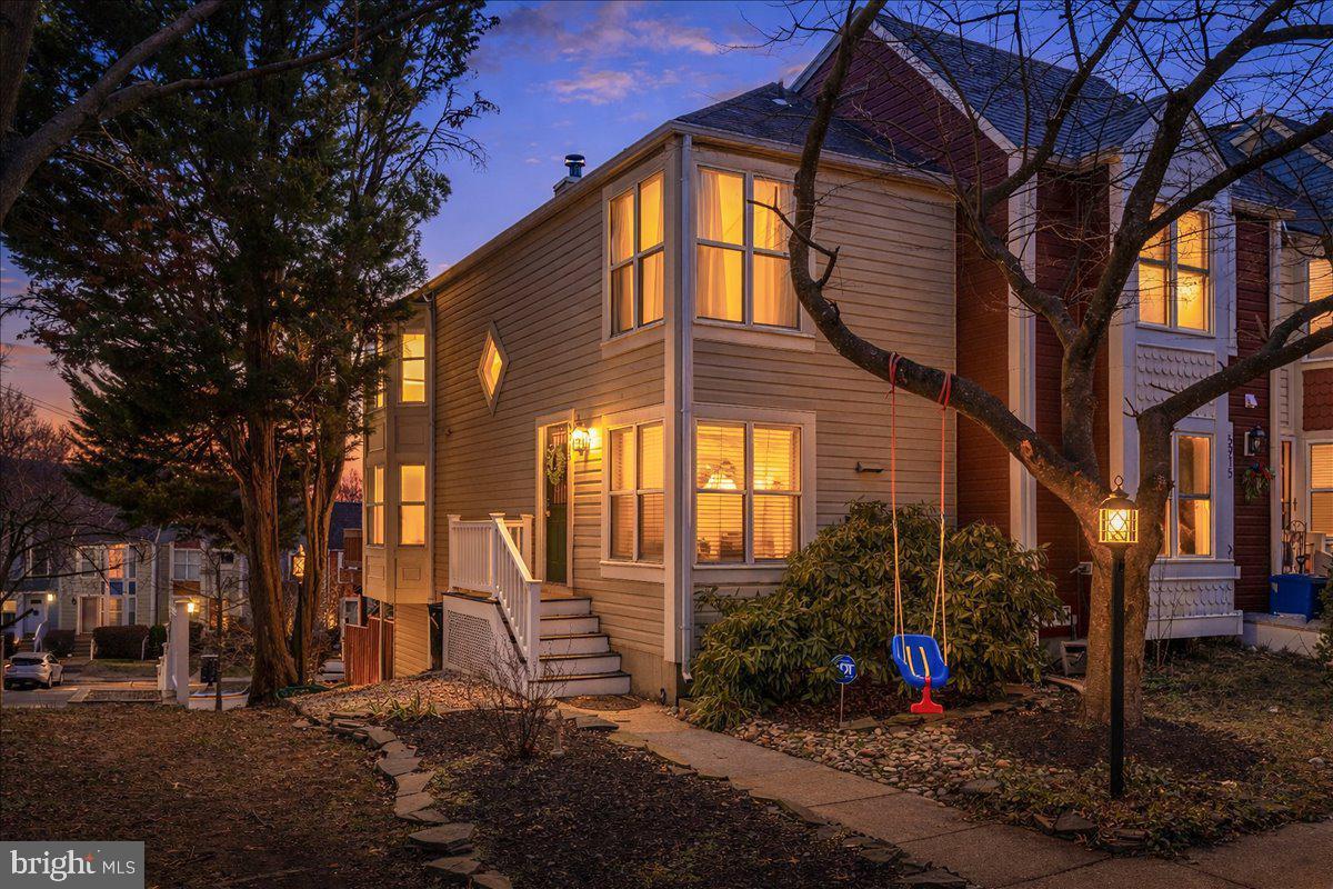 KINGSTOWNE - Residential