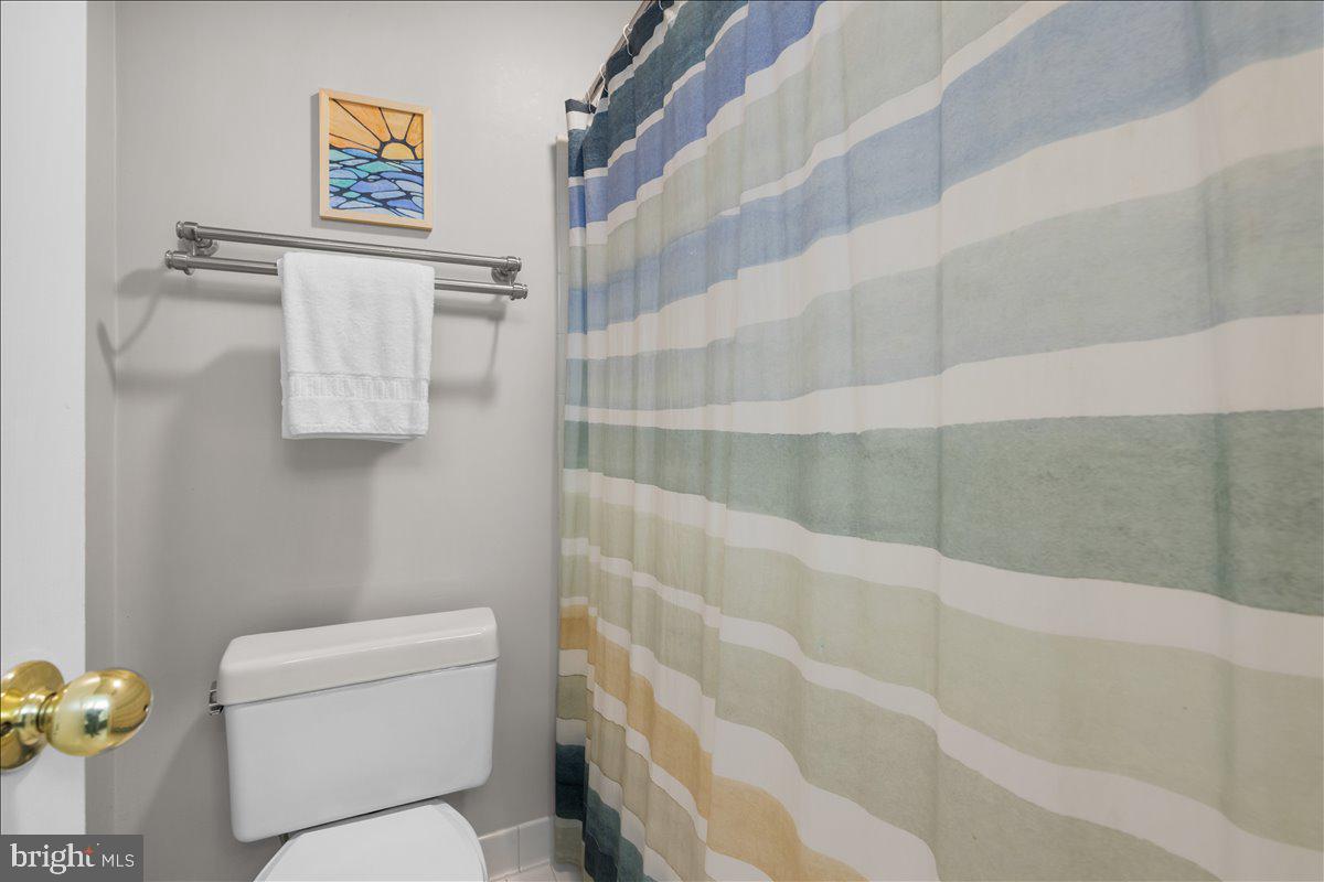 KINGSTOWNE - Residential