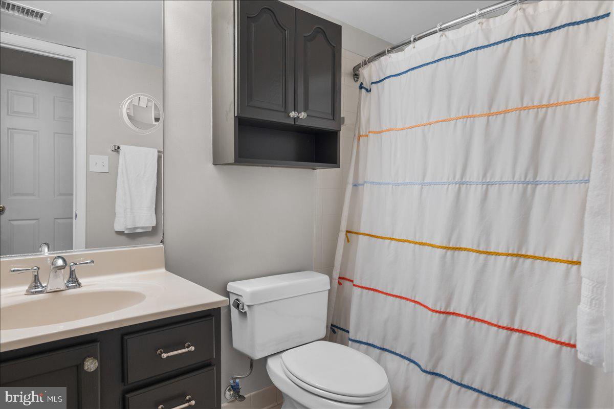 KINGSTOWNE - Residential