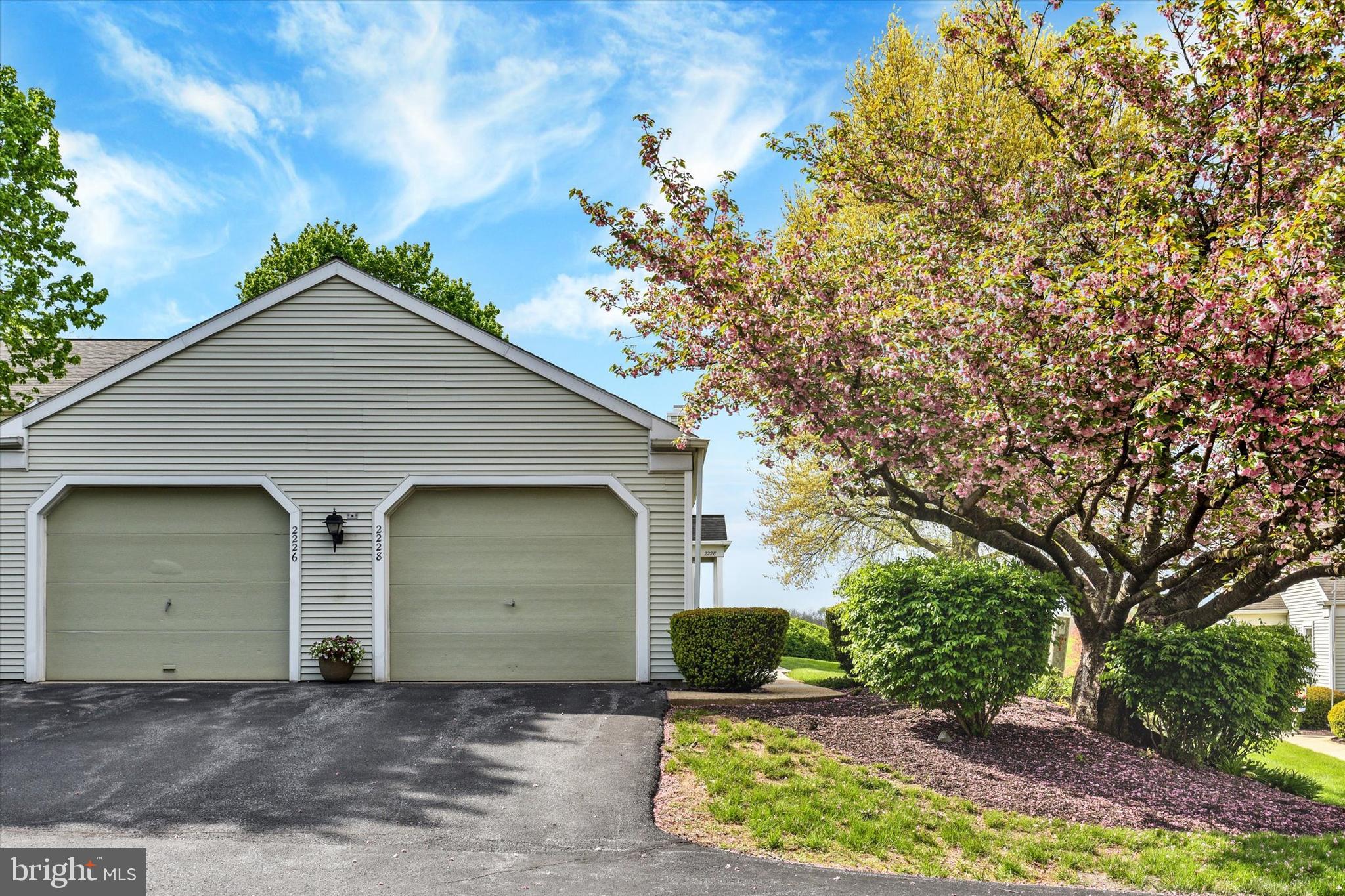 ROCKLEDGE - Residential