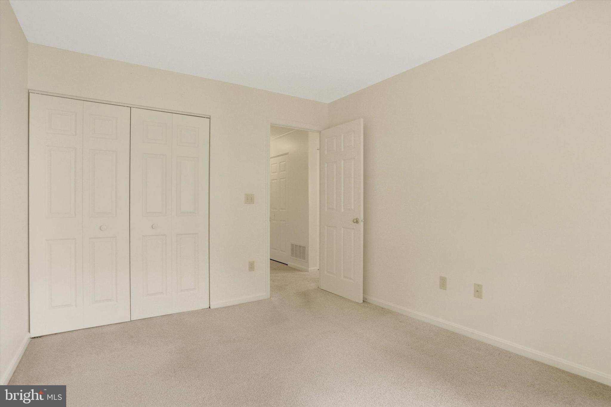 ROCKLEDGE - Residential