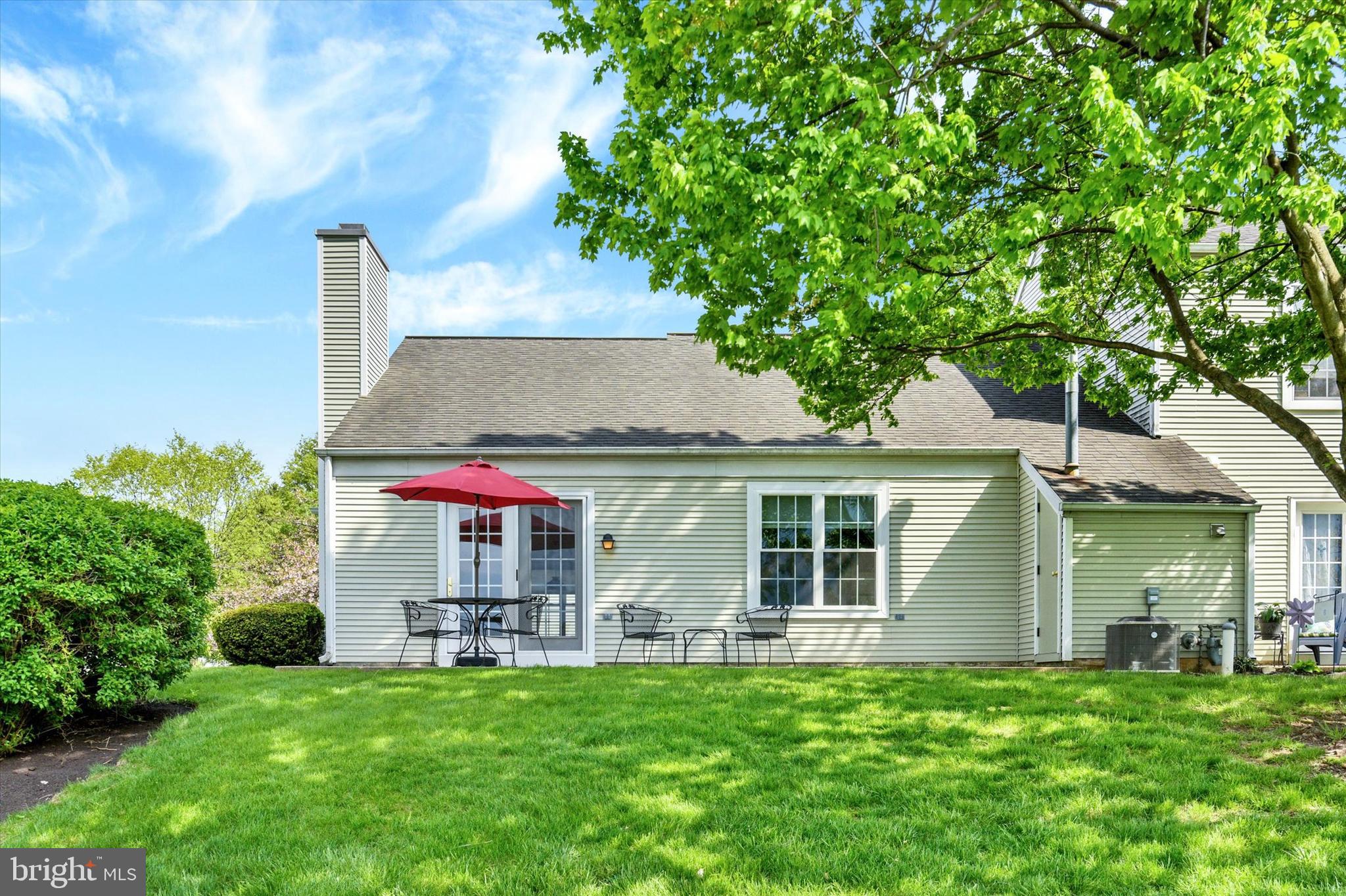 ROCKLEDGE - Residential