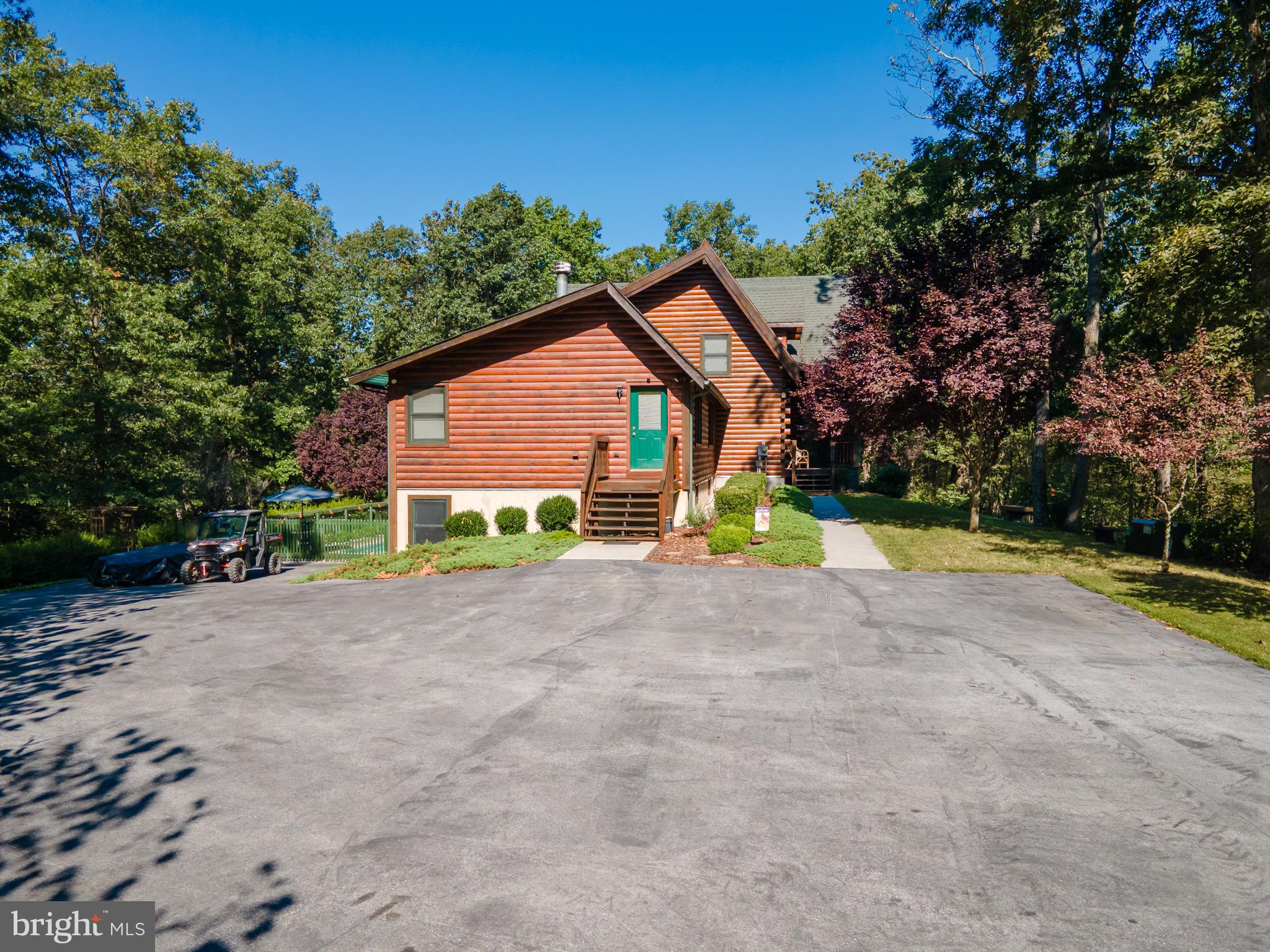 SLEEPY CREEK VIEW - Residential