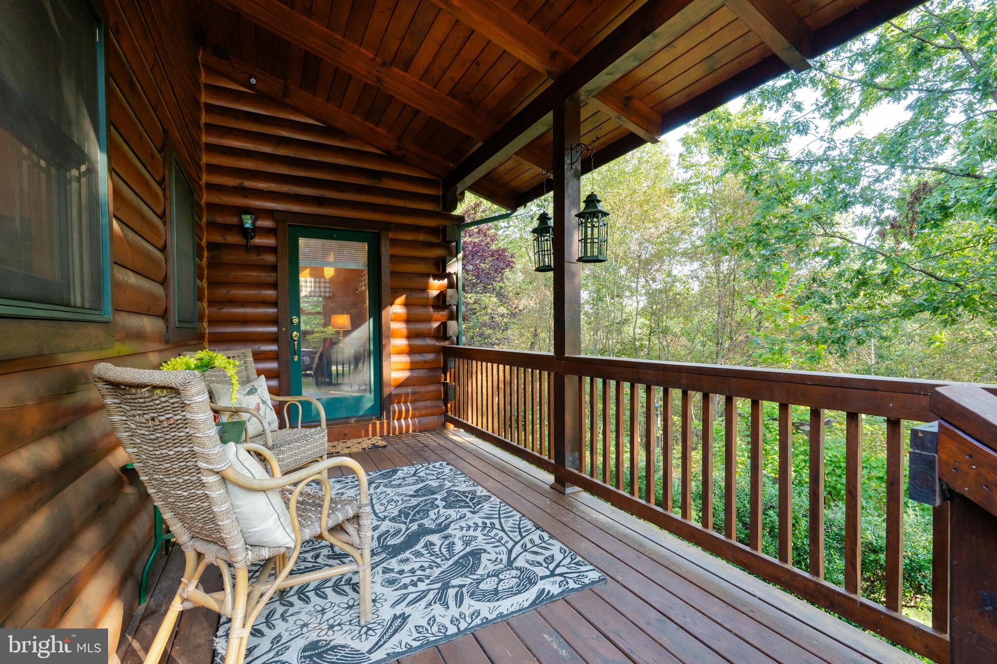 SLEEPY CREEK VIEW - Residential