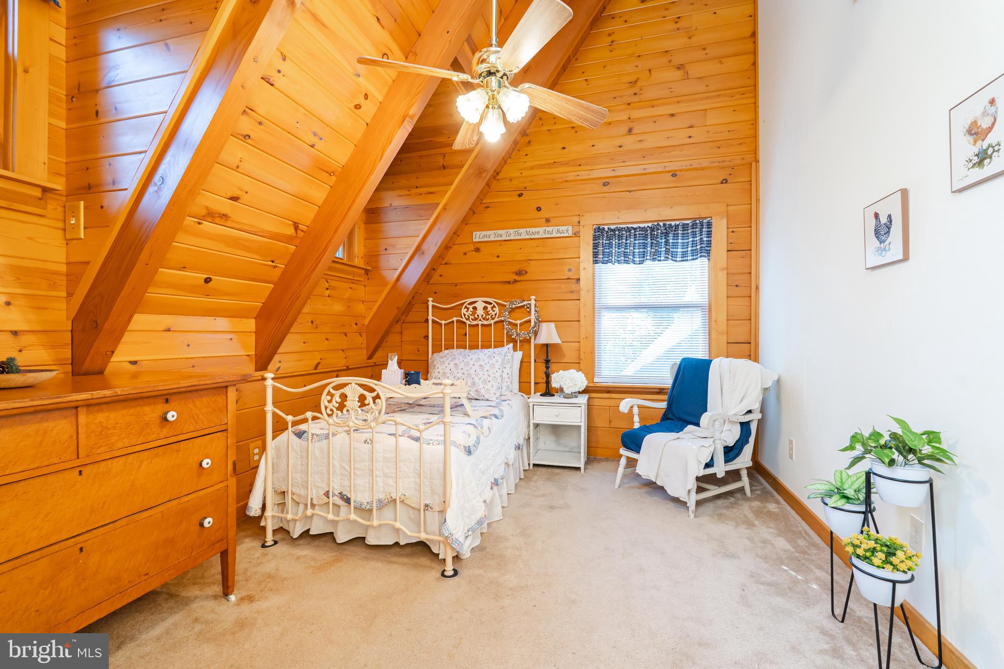 SLEEPY CREEK VIEW - Residential