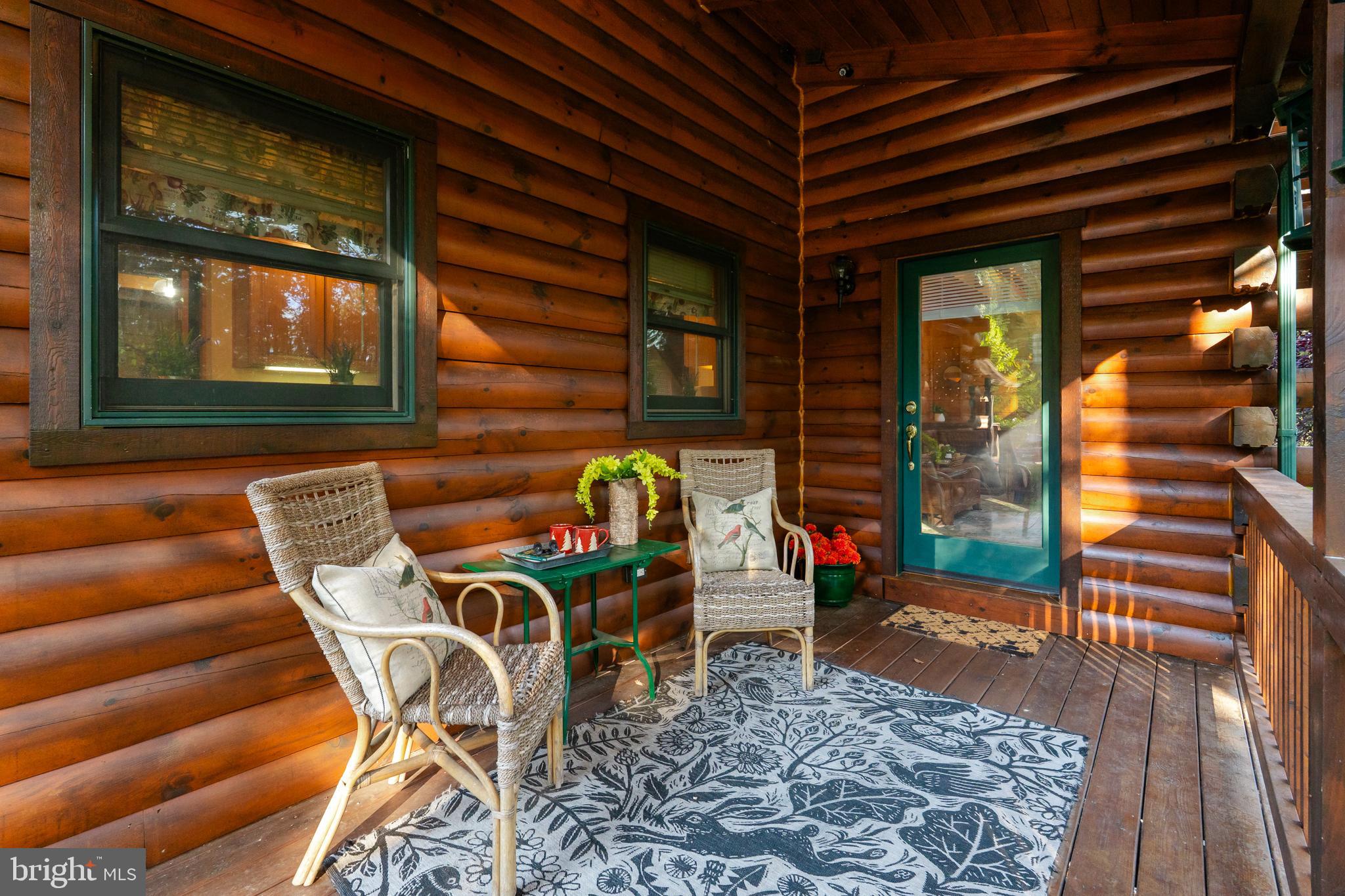 SLEEPY CREEK VIEW - Residential