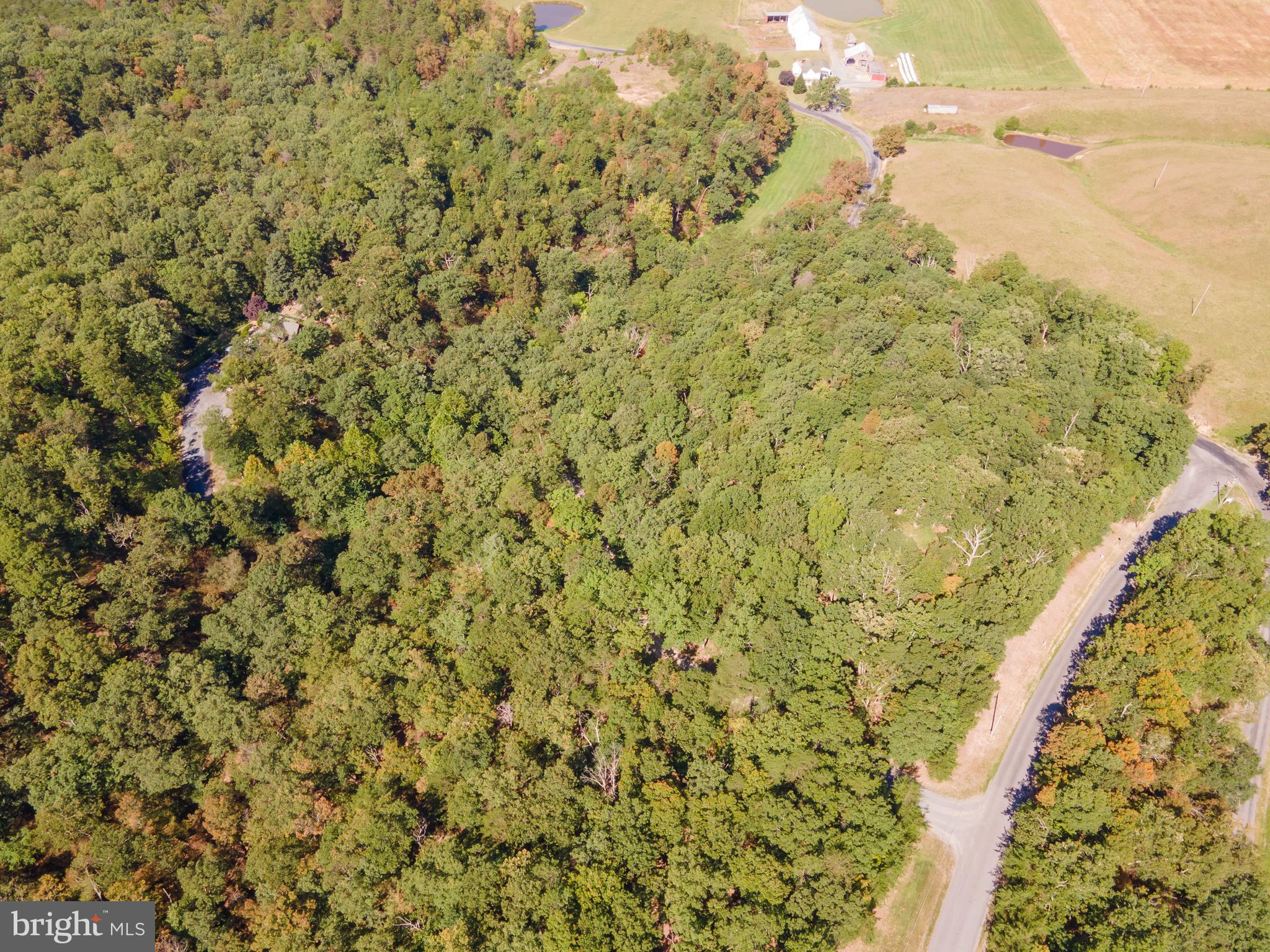 SLEEPY CREEK VIEW - Residential