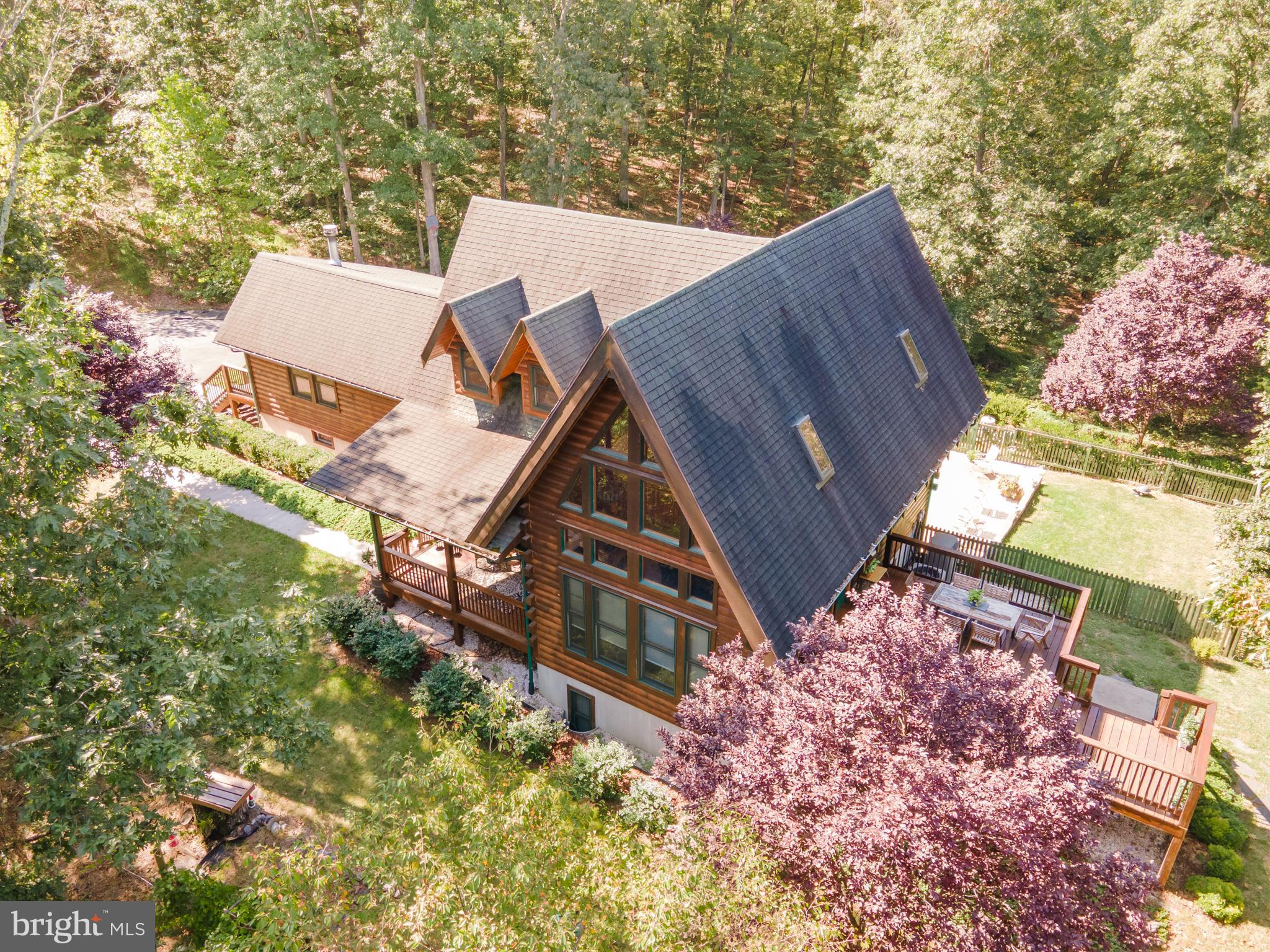 SLEEPY CREEK VIEW - Residential