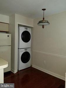 CLUSTERS AT WOODLAWN - Residential Lease