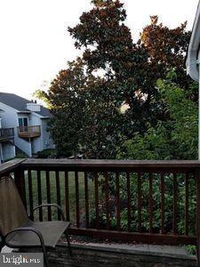 CLUSTERS AT WOODLAWN - Residential Lease